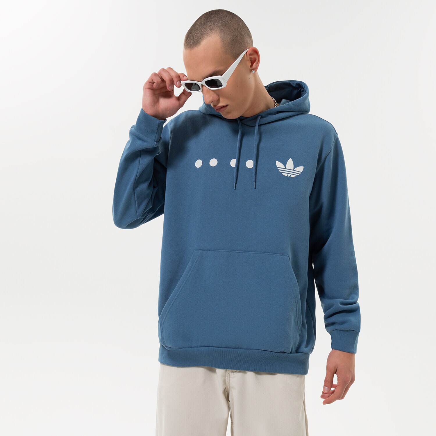 Bluza męska ADIDAS BLUZA Z KAPTUREM LOGO HOOD HK2762 NIEBIESKI