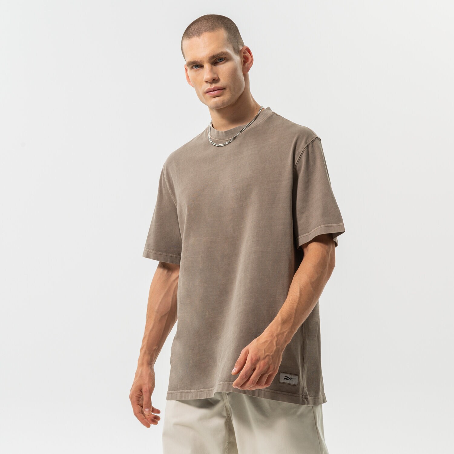 Koszulka, t-shirt sportowy męski REEBOK T-SHIRT CLASSIC NATURAL DYE TEE HM5359 BRĄZOWY