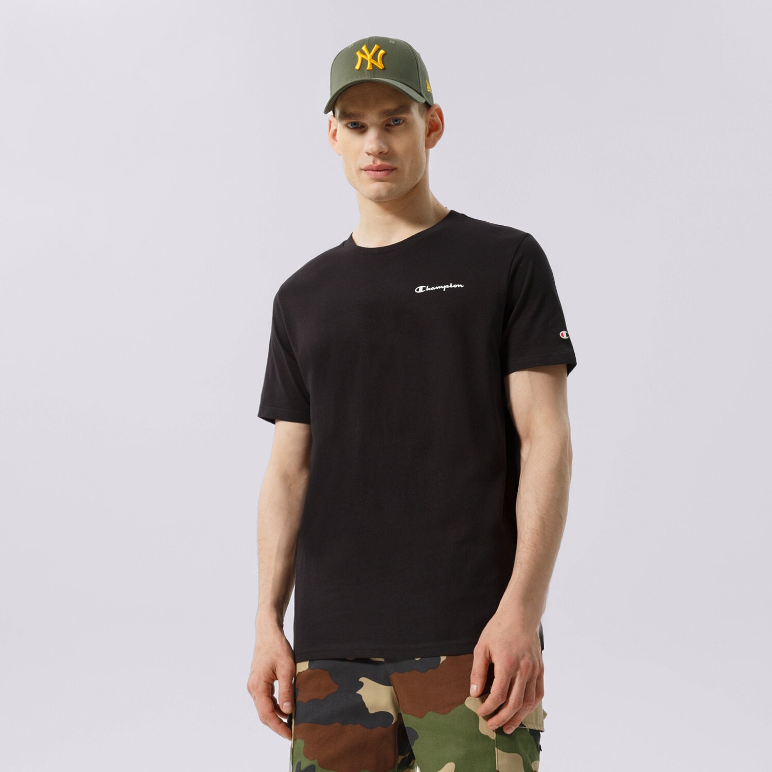 Koszulka, t-shirt sportowy męski CHAMPION T-SHIRT CREWNECK T-SHIRT 218281KK001 CZARNY