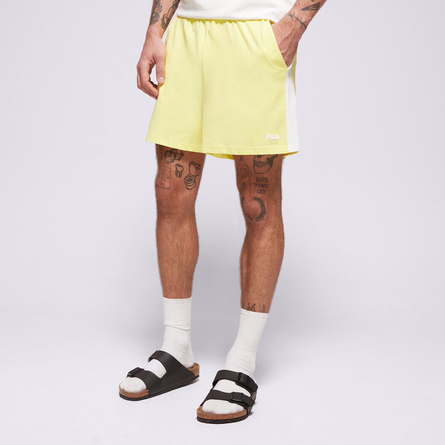 Krótkie spodenki, szorty damskie FILA SZORTY BADU SHORTS 687493A469 ŻÓŁTY