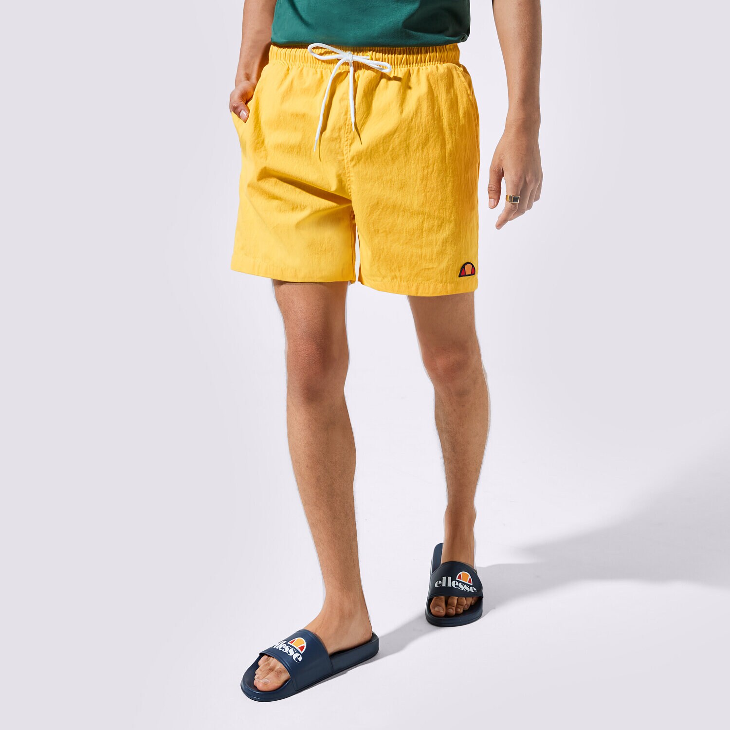 Krótkie spodenki, szorty męskie ELLESSE SZORTY HUGU SHE09977YELLOW ŻÓŁTY