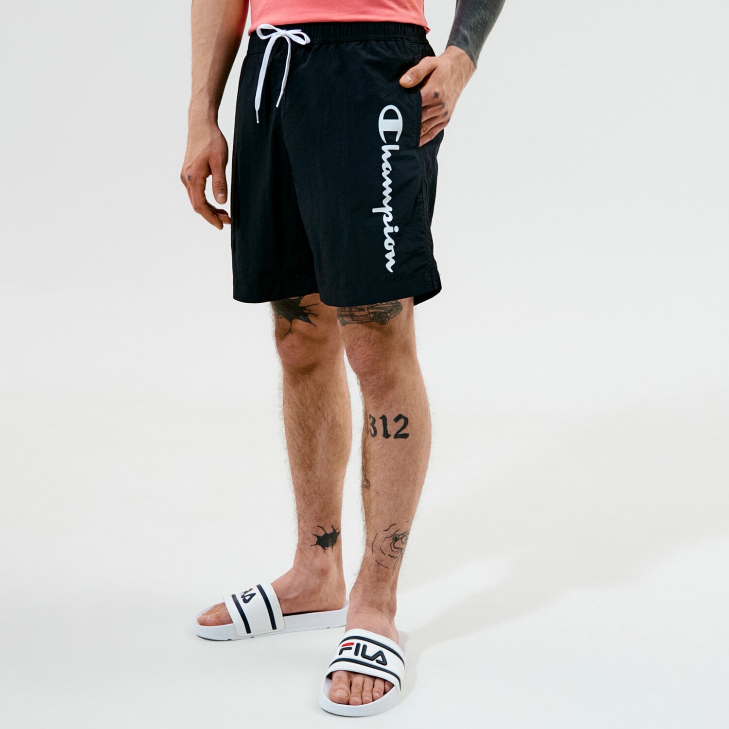 Krótkie spodenki, szorty męskie CHAMPION SZORTY BEACHSHORT 216068KK001 CZARNY