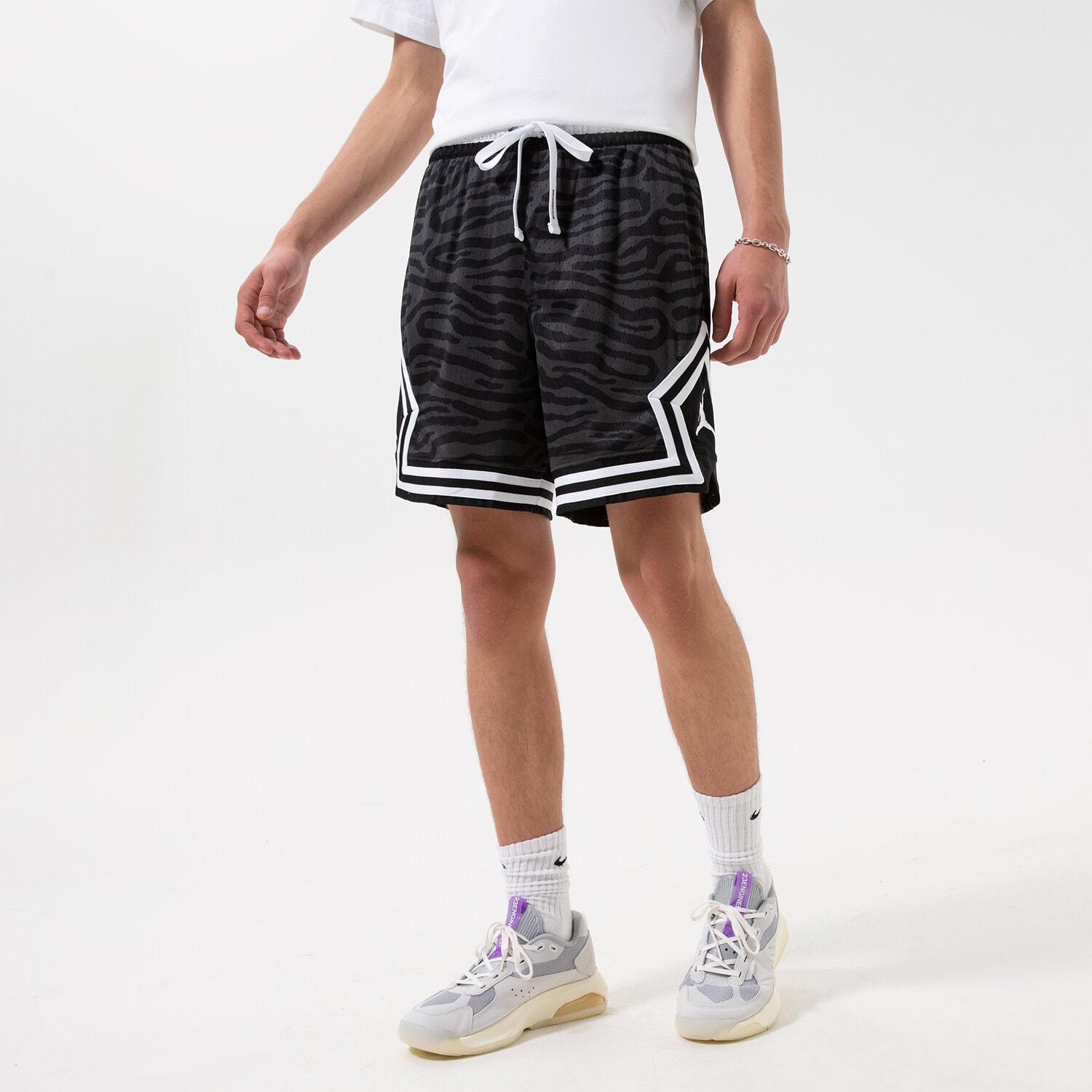 Krótkie spodenki, szorty męskie JORDAN SZORTY DRI-FIT SPORT BREAKFAST CLUB DM2818-010 CZARNY