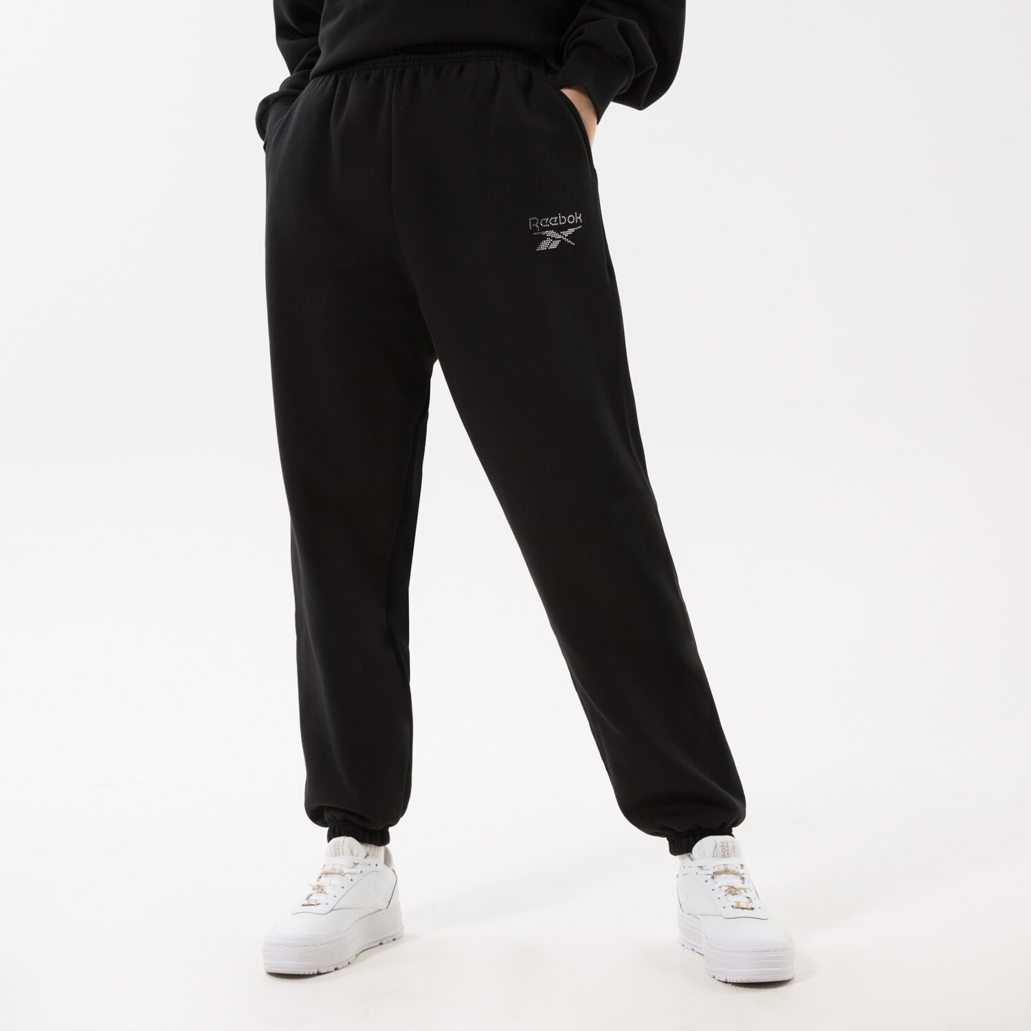 Spodnie sportowe damskie REEBOK SPODNIE CLASSICS SPARKLE PANT BLACK IC3774 CZARNY