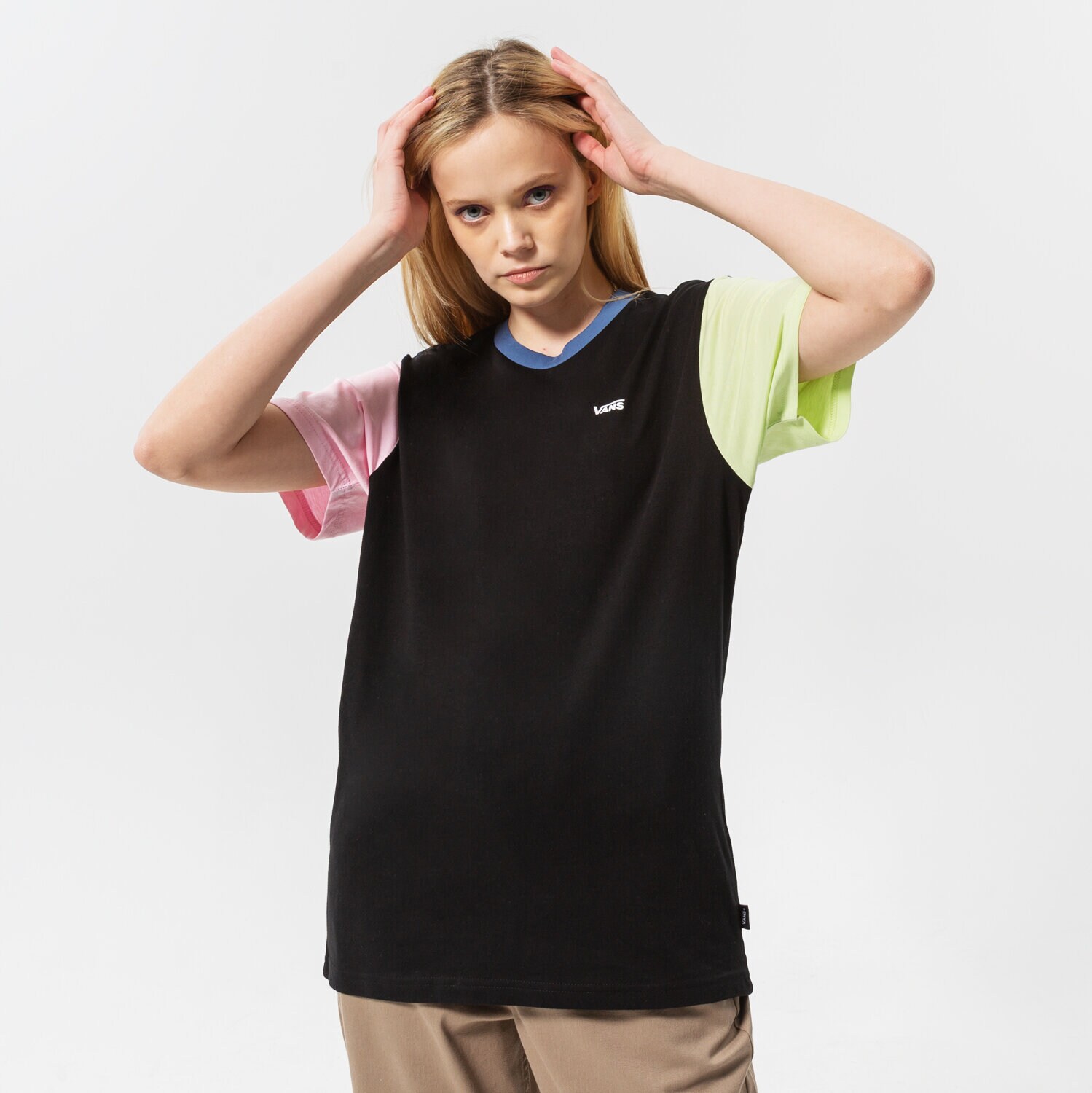Koszulka, t-shirt damski VANS T-SHIRT LEFT CHEST COLORBLOCK EM VN0A7RSQBML1 CZARNY