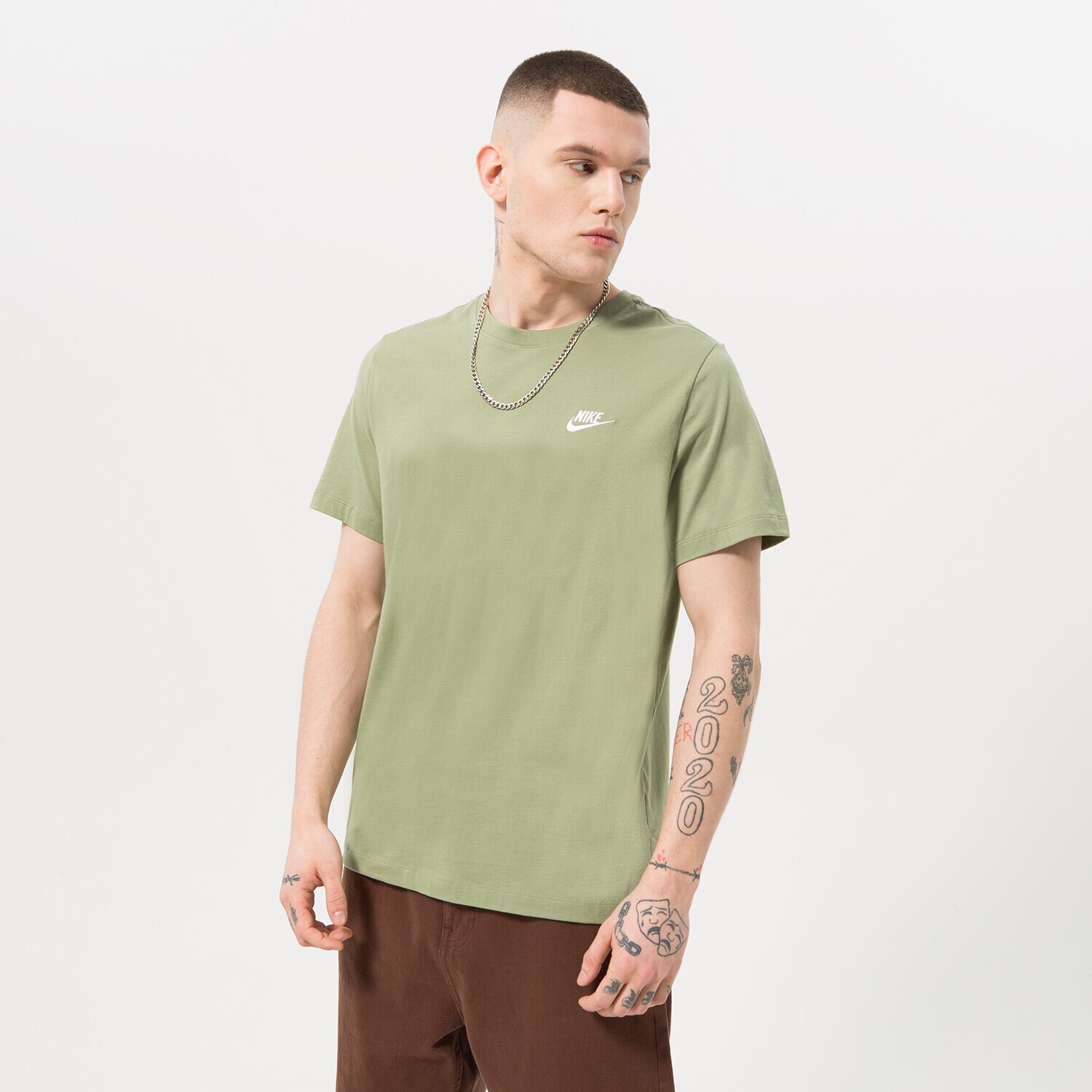 Koszulka, t-shirt sportowy męski NIKE T-SHIRT SPORTSWEAR CLUB AR4997-386 ZIELONY