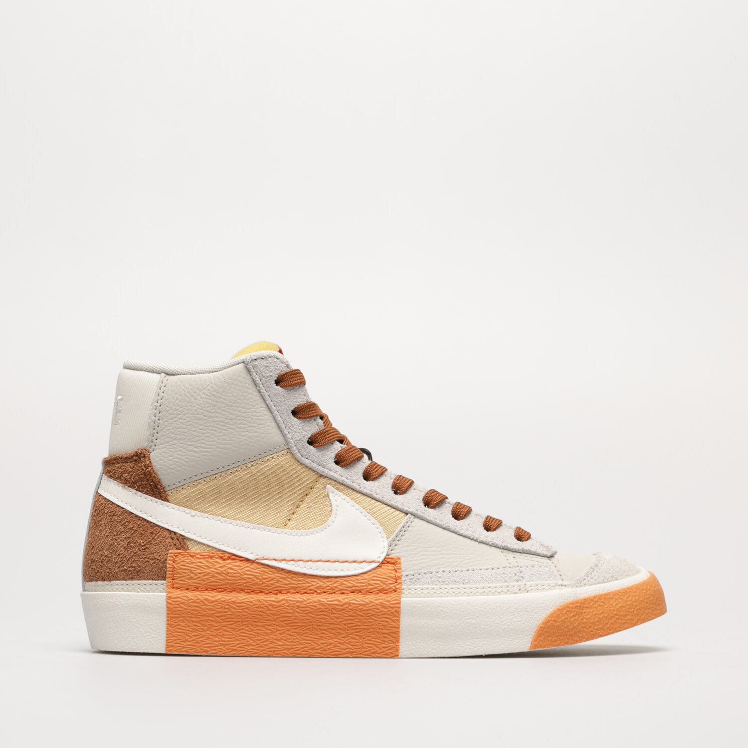 Buty sneakersy męskie NIKE BLAZER '77 REMASTERED DQ7673-001 SZARY