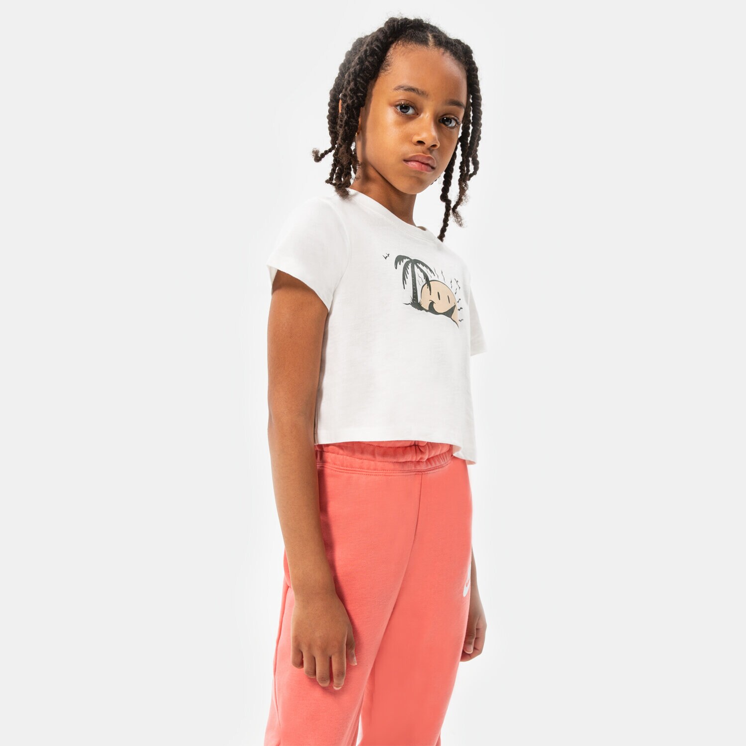 Koszulka, t-shirt dla dzieci NIKE T-SHIRT G NSW TEE SUN SWOOSH CROP GIRL DQ4376-133 BIAŁY
