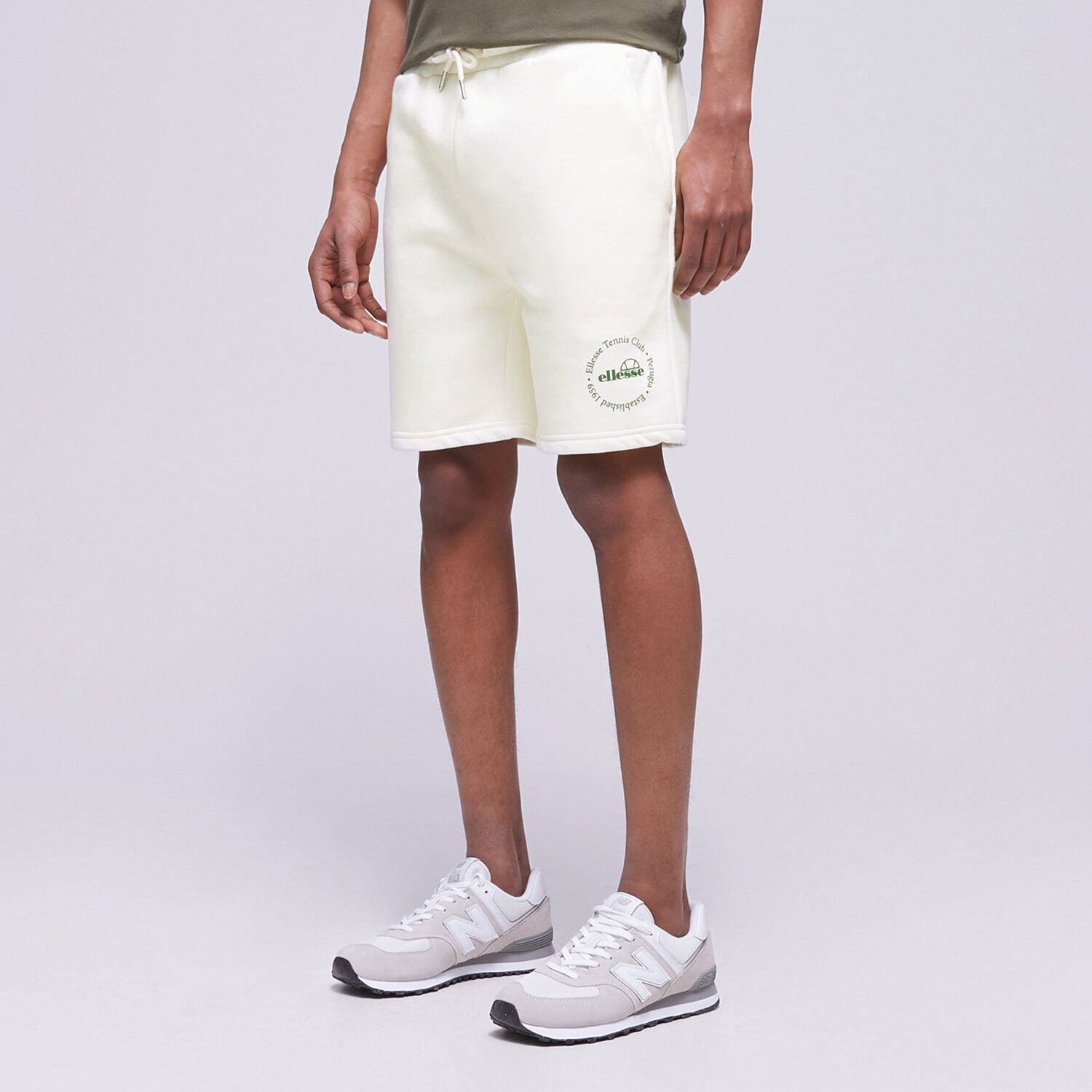 Krótkie spodenki, szorty damskie ELLESSE SZORTY FONTANSA SHORT OFF WHT SGR17620904 BIAŁY