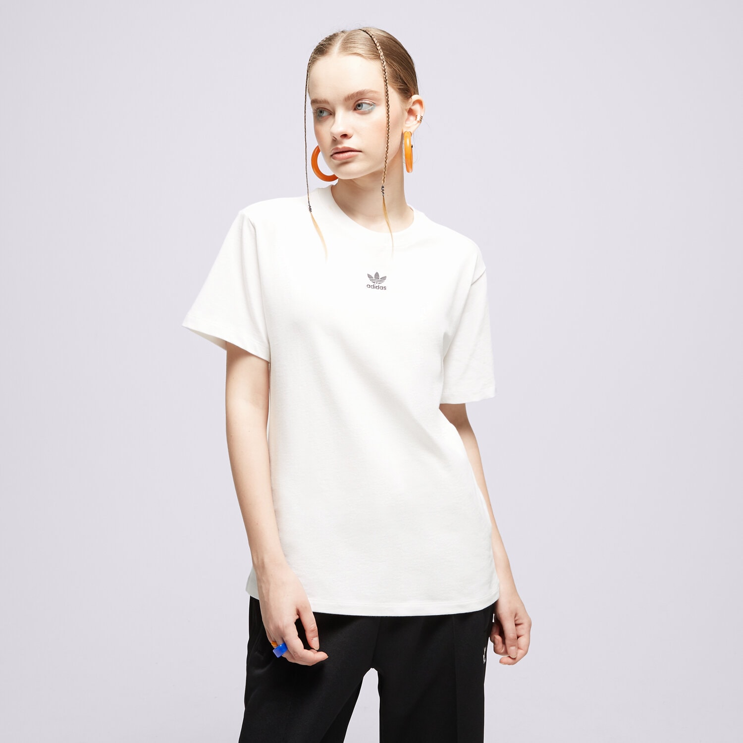 Koszulka, t-shirt damski ADIDAS T-SHIRT REGULAR IC1831 BIAŁY