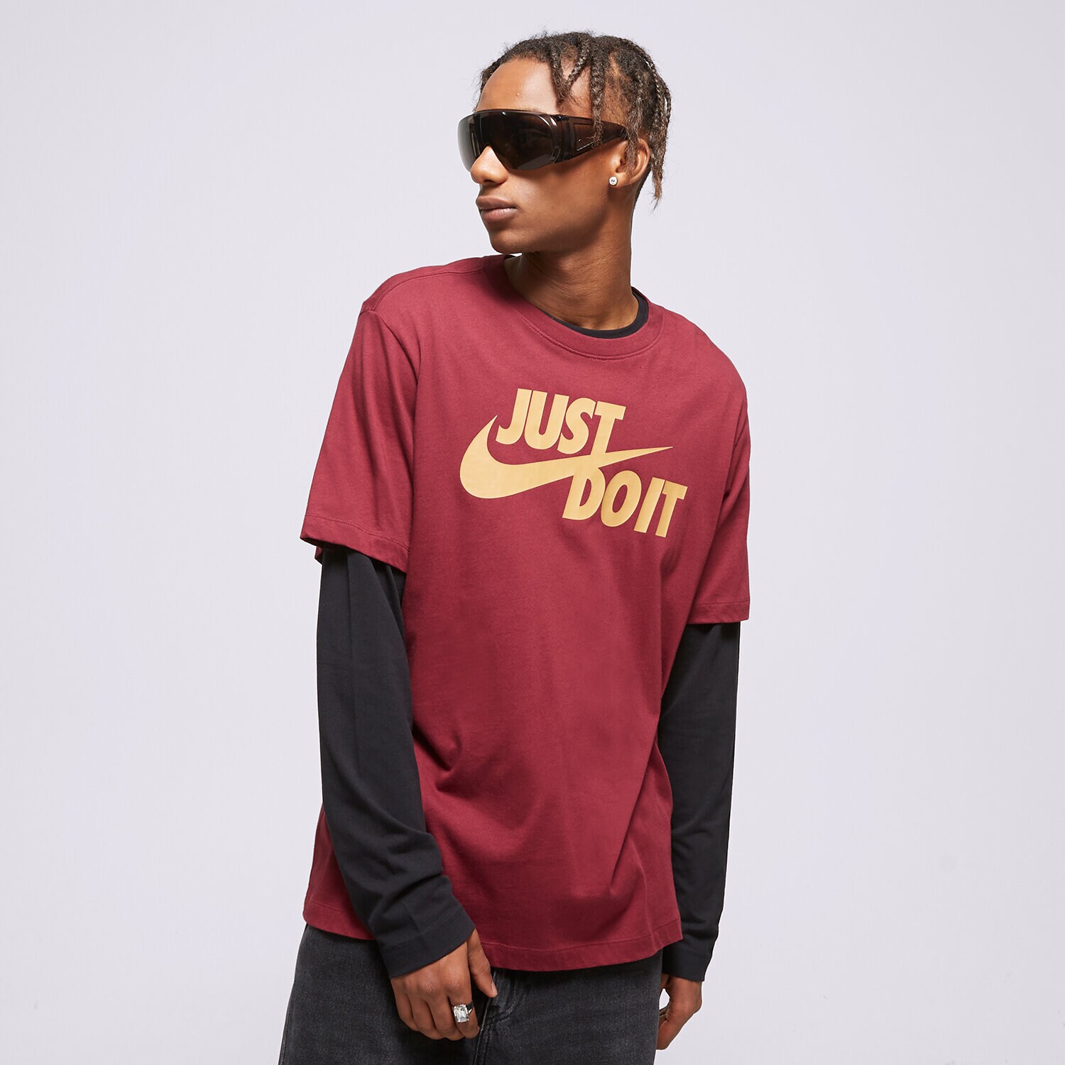 Koszulka, t-shirt sportowy męski NIKE T SHIRT SPORTSWEAR JDI AR5006-638 BORDOWY