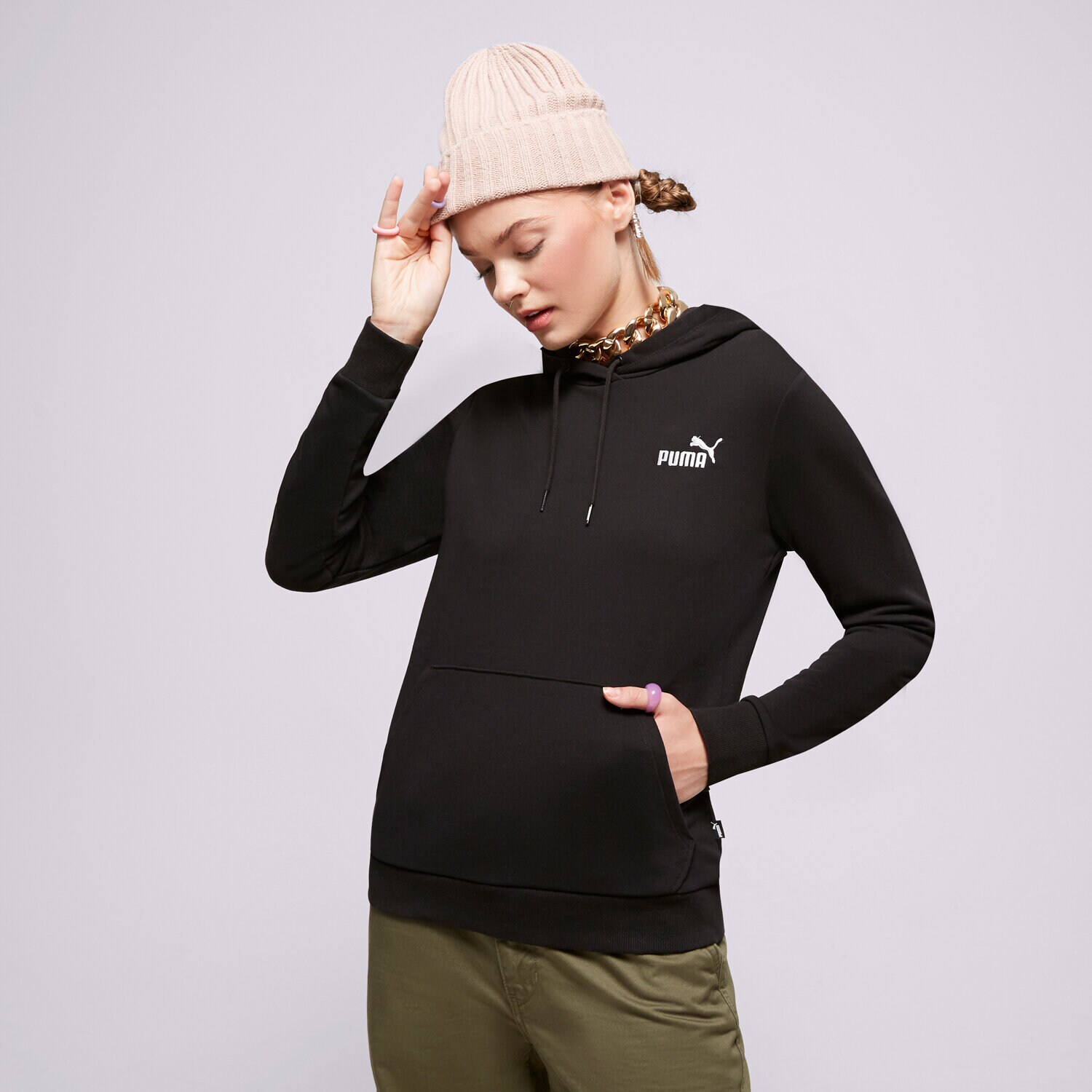 Bluza damska PUMA BLUZA Z KAPTUREM ESS+ EMBROIDERY TR 848332 01 CZARNY