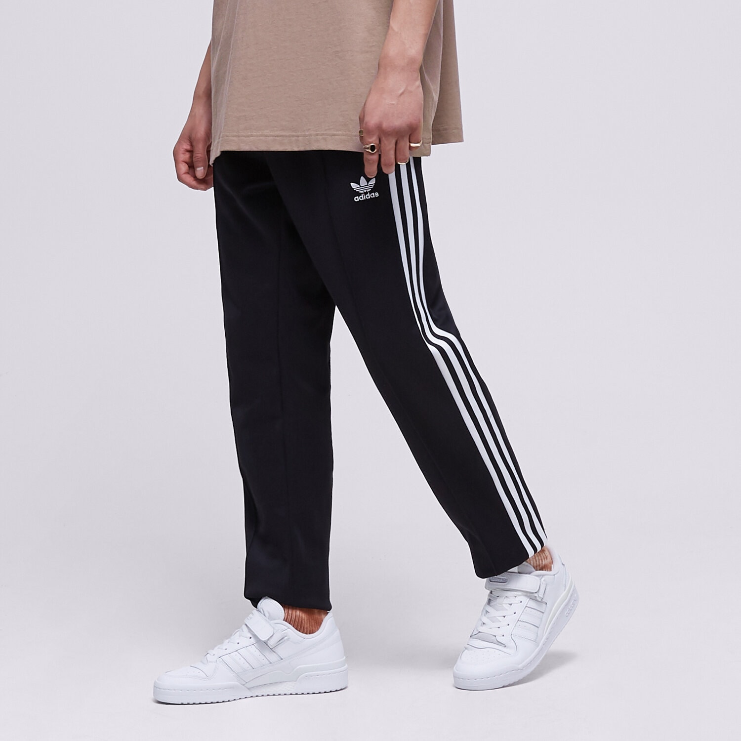 Spodnie sportowe męskie ADIDAS SPODNIE BECKENBAUER TP IA4788 CZARNY