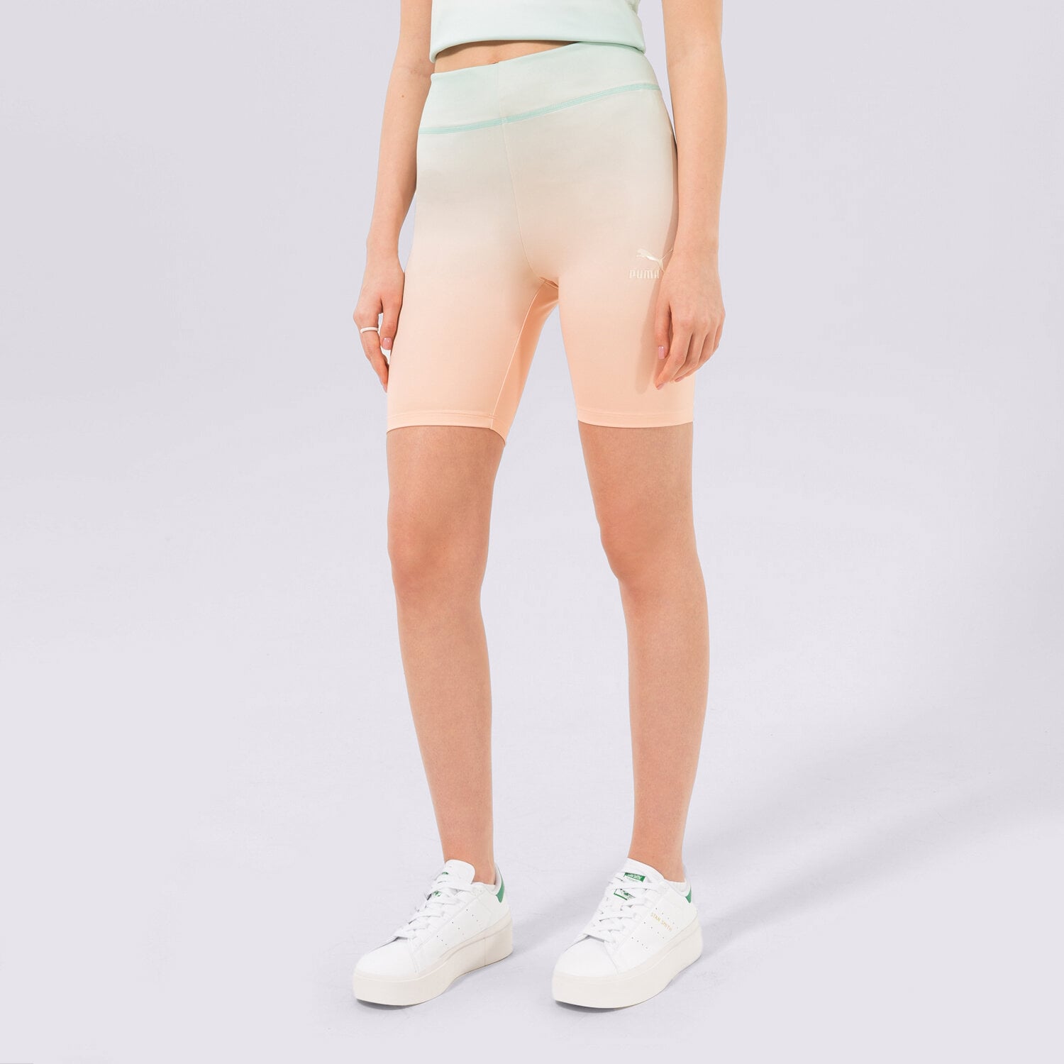 Spodnie sportowe damskie PUMA SZORTY 845842 845842 76 MULTICOLOR