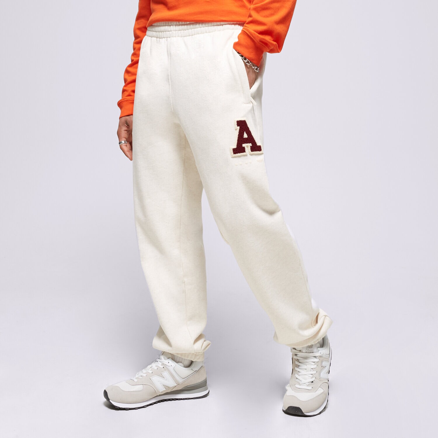 Spodnie sportowe męskie ADIDAS SPODNIE METRO SWEATPANT IC8397 BIAŁY