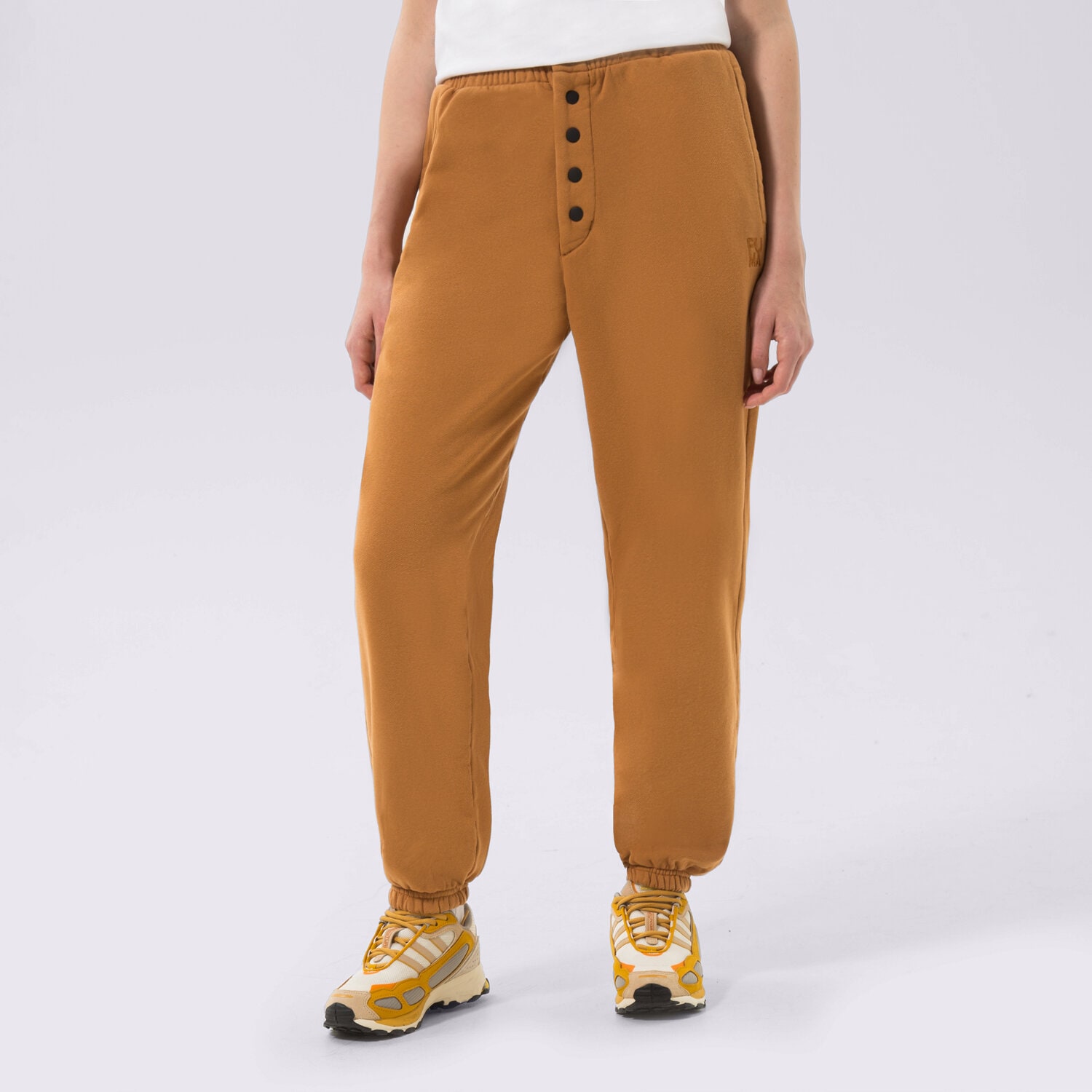 Spodnie sportowe damskie PUMA SPODNIE PUMA INFUSE SWEATPANTS 535644-74 Neon różowy
