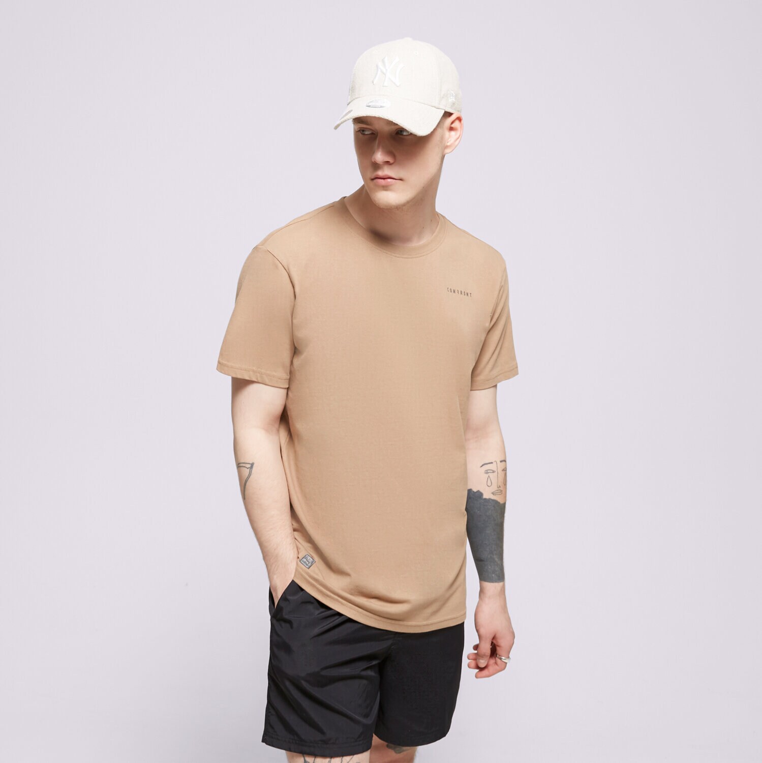 Koszulka, t-shirt sportowy męski CONFRONT T-SHIRT SMALL LOGO BROWN CF123TSM72004 BRĄZOWY