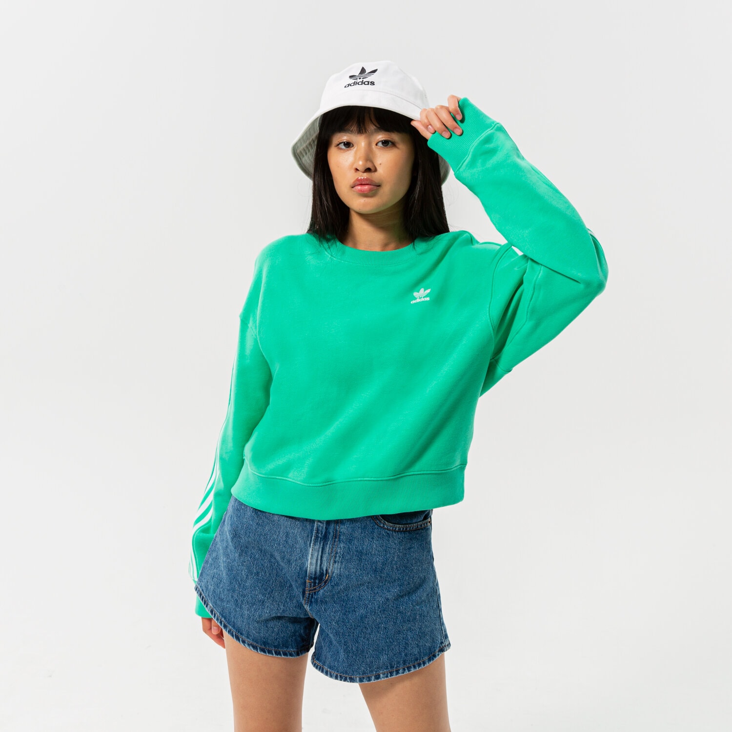 Bluza damska ADIDAS BLUZA SWEATSHIRT HE9735 ZIELONY
