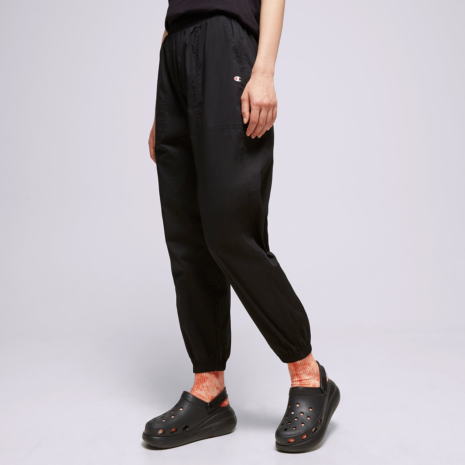 Spodnie sportowe damskie CHAMPION SPODNIE ELASTIC CUFF PANTS 116102KK001 CZARNY