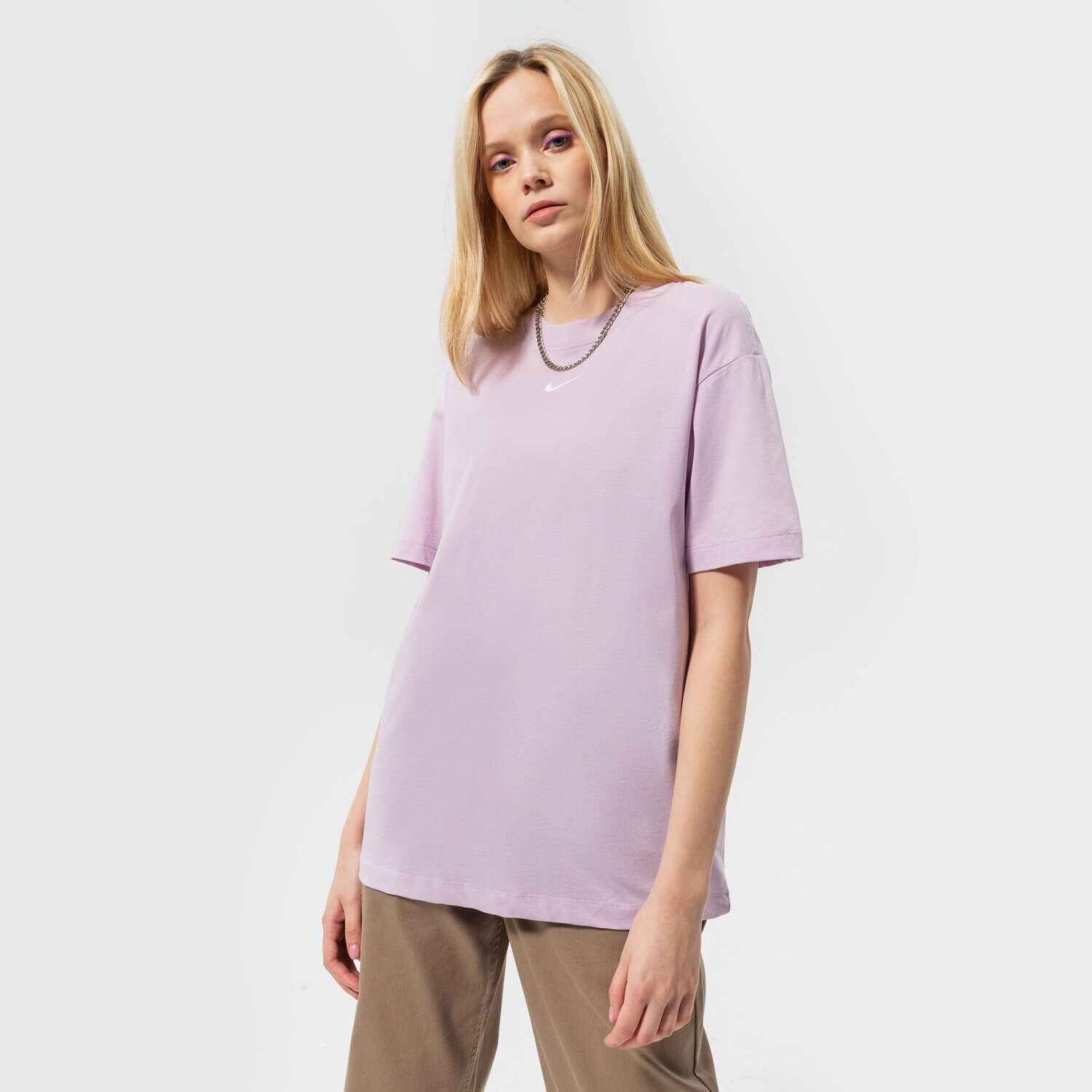Koszulka, t-shirt damski NIKE T-SHIRT W NSW ESSNTL CLCTN SS TEE BF DQ5379-530 FIOLETOWY