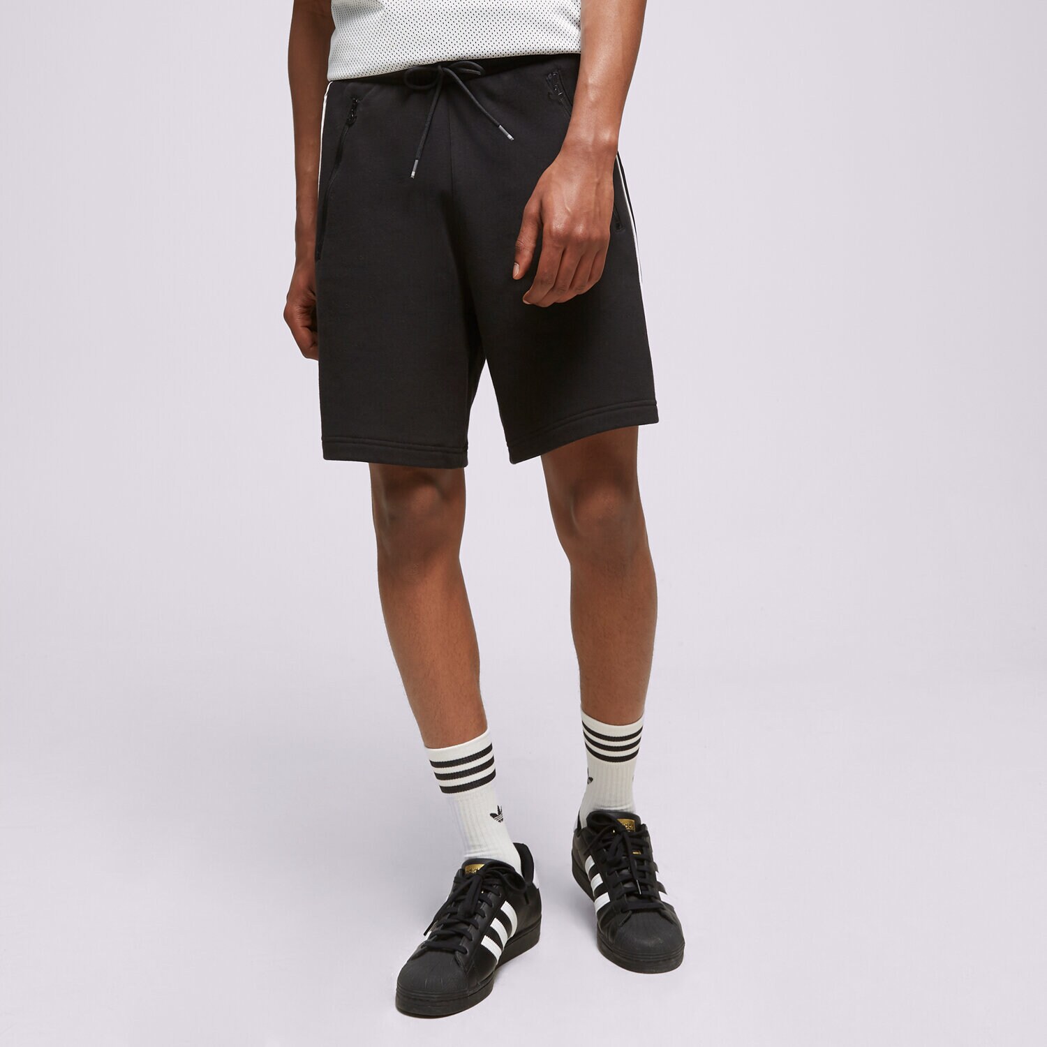 Krótkie spodenki, szorty męskie ADIDAS ITASCA 22 SHORTS HJ7325 CZARNY