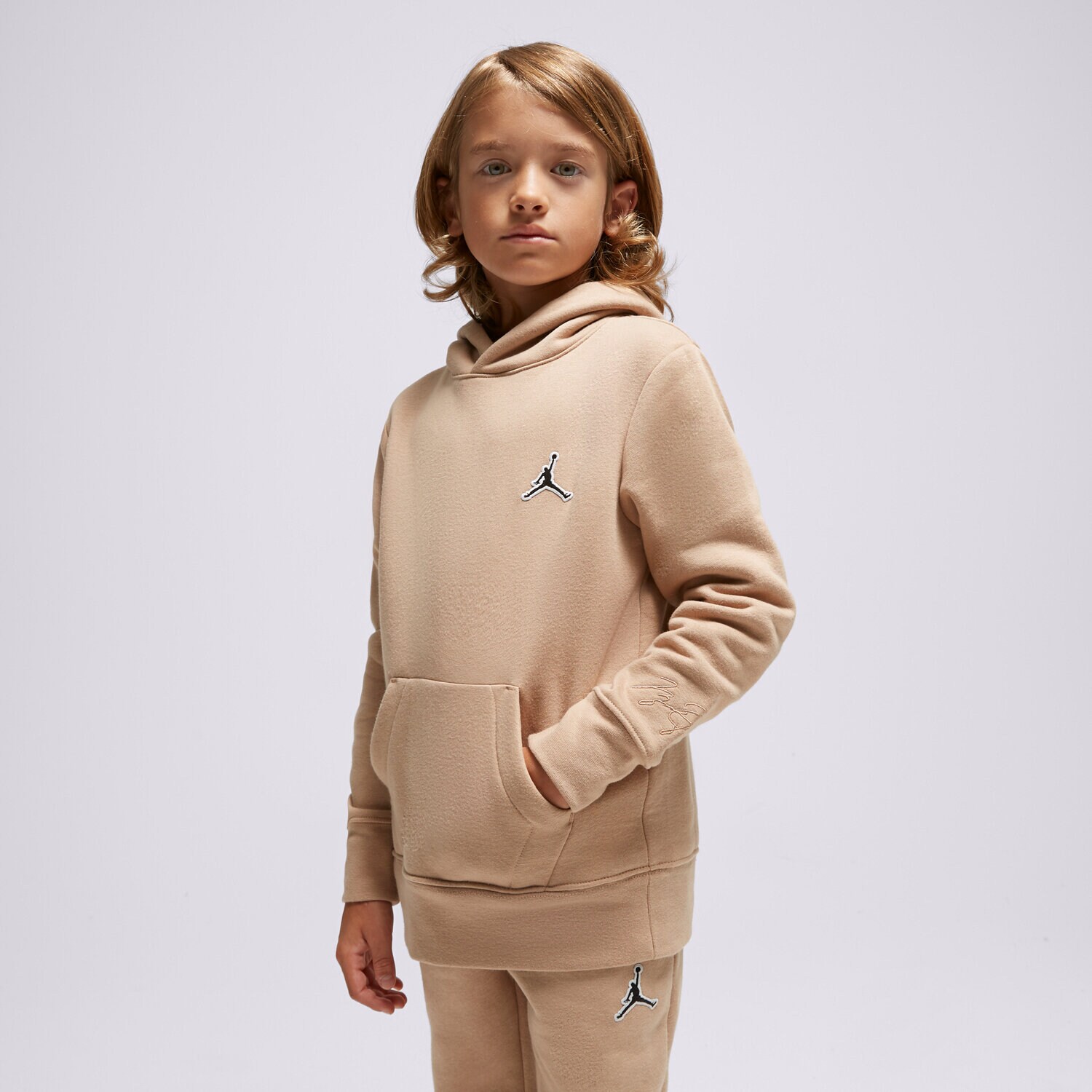 Sportowa bluza dziecięca JORDAN BLUZA Z KAPTUREM ESSENTIALS OH HD HEMP 95A715-X0L BEŻOWY