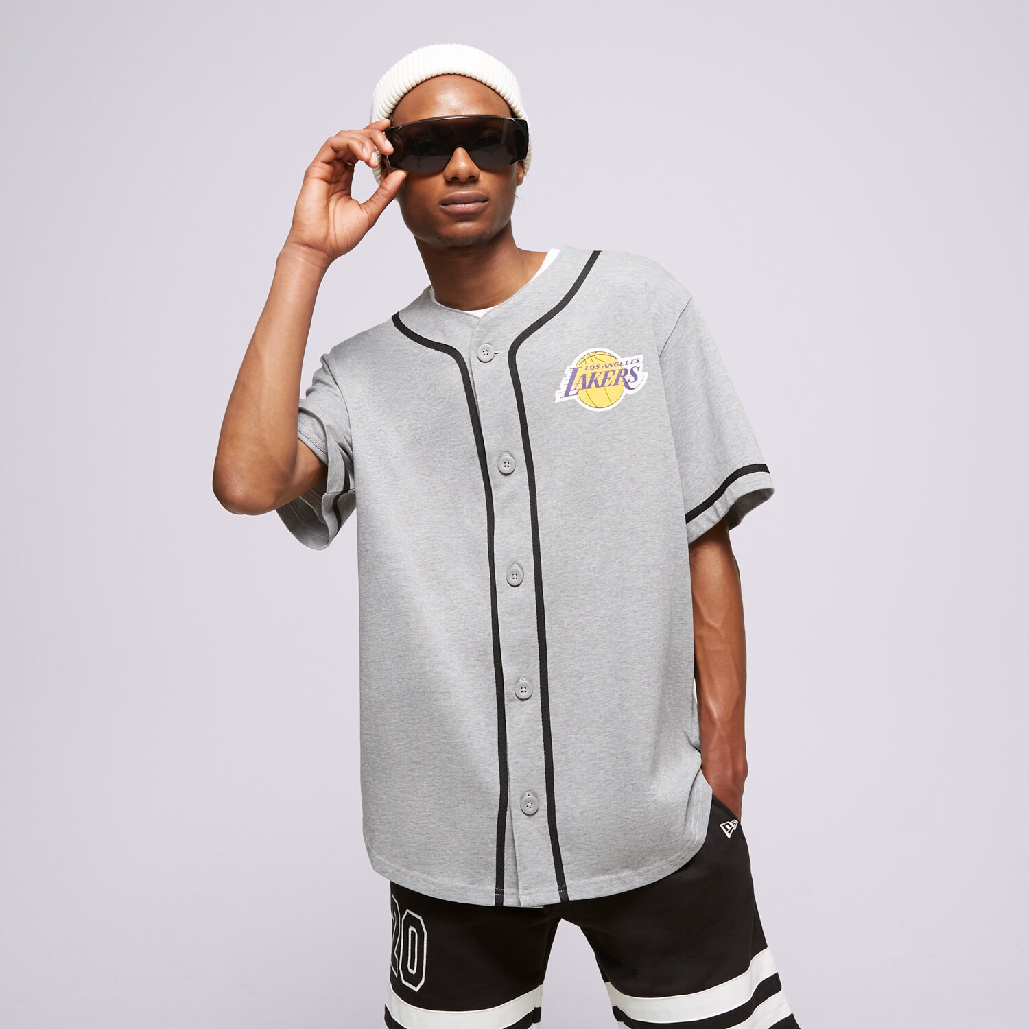 Koszulka, t-shirt sportowy męski NEW ERA T-SHIRT NBA BASEBALL JERSEY BULLS LOS ANGELES LAKERS 60357098 SZARY