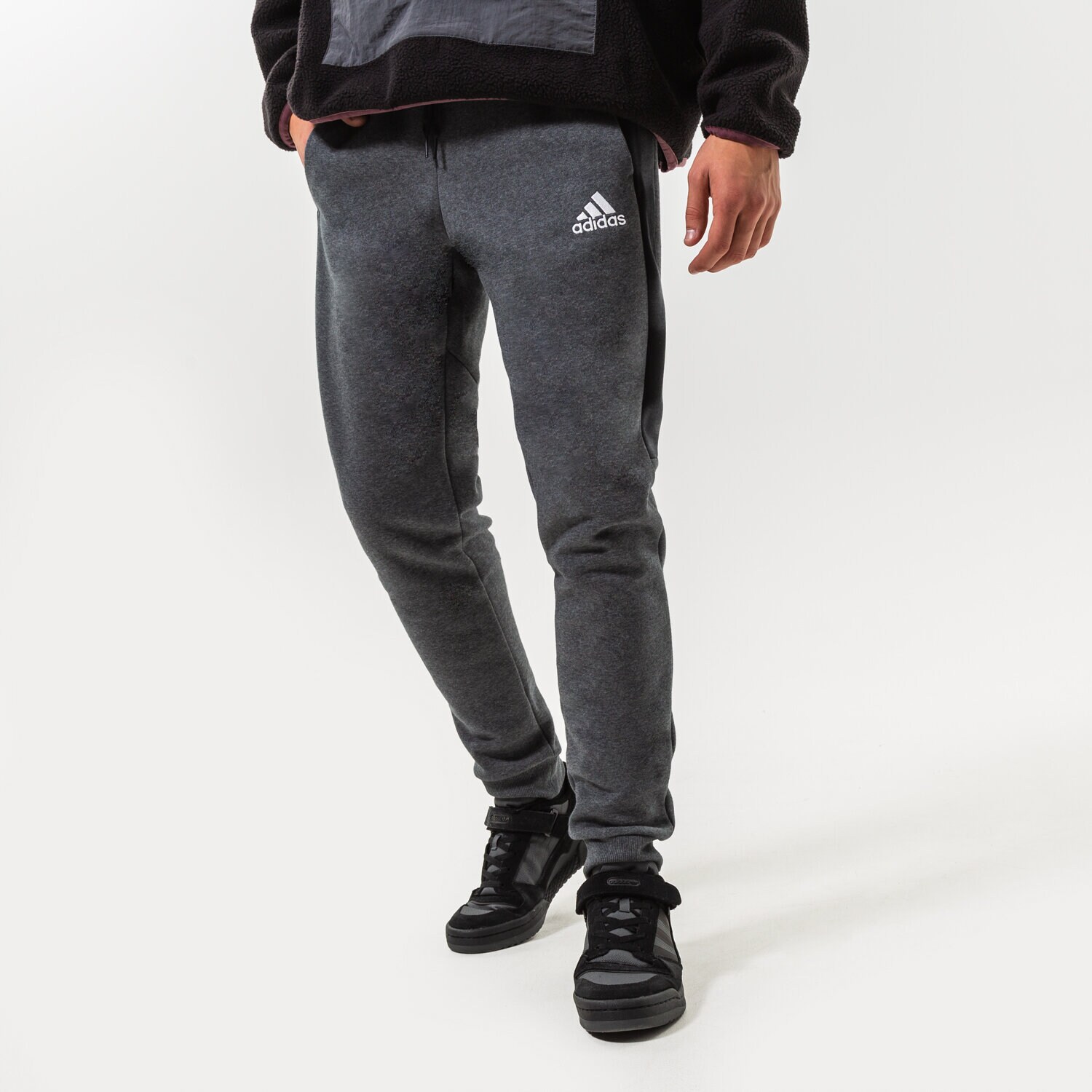 Spodnie sportowe męskie ADIDAS SPODNIE M CAMO PT HL6924 SZARY