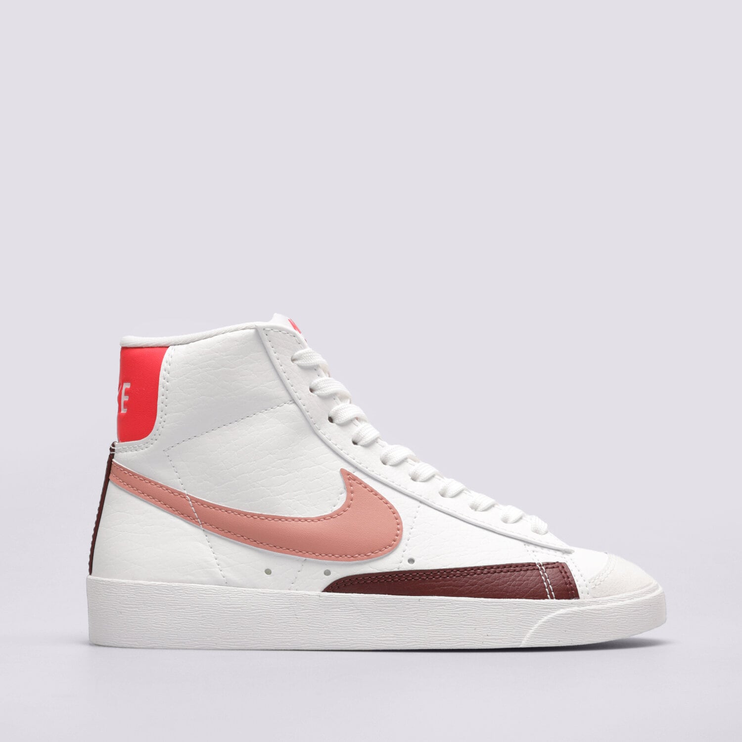 Buty sneakersy damskie NIKE W BLAZER MID '77 NEXT NATURE DQ4124-105 BIAŁY