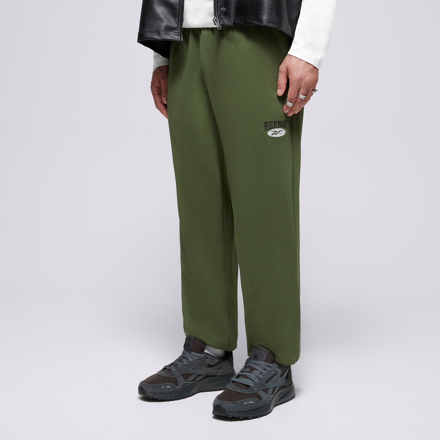 Spodnie sportowe męskie REEBOK SPODNIE CL AE PANT 100034577 KHAKI