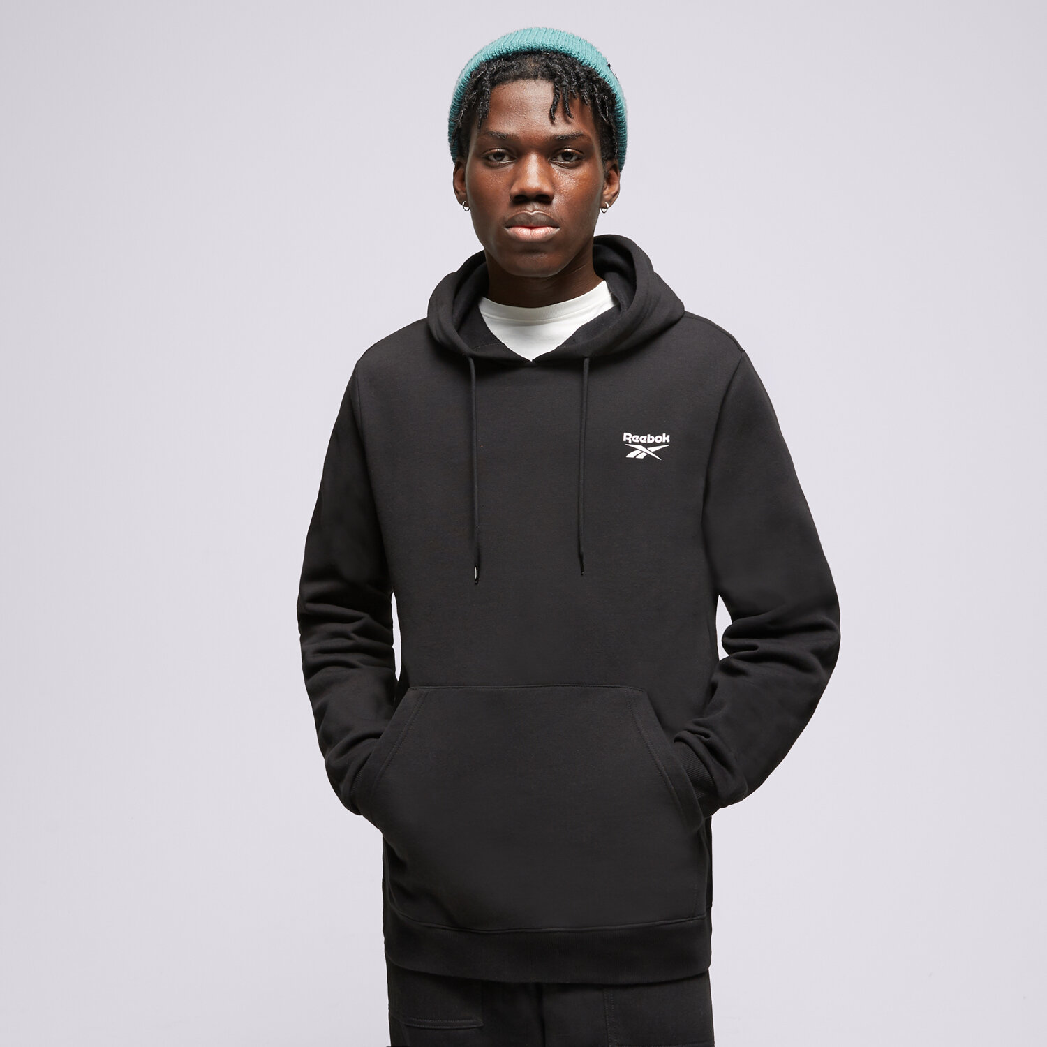Bluza męska REEBOK BLUZA Z KAPTUREM RI LEFT CHEST LOGO HOOD 100068238 CZARNY