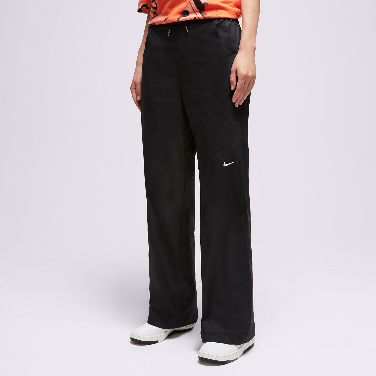 Spodnie sportowe damskie NIKE SPODNIE W NSW ESSNTL WVN HR OH FB8284-010 CZARNY