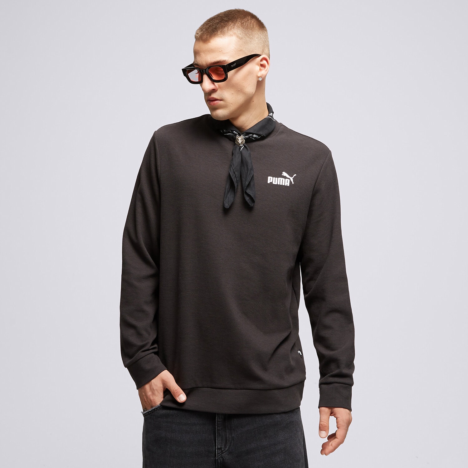 Bluza męska PUMA BLUZA ESS ELEVATED CREW 67597401 CZARNY