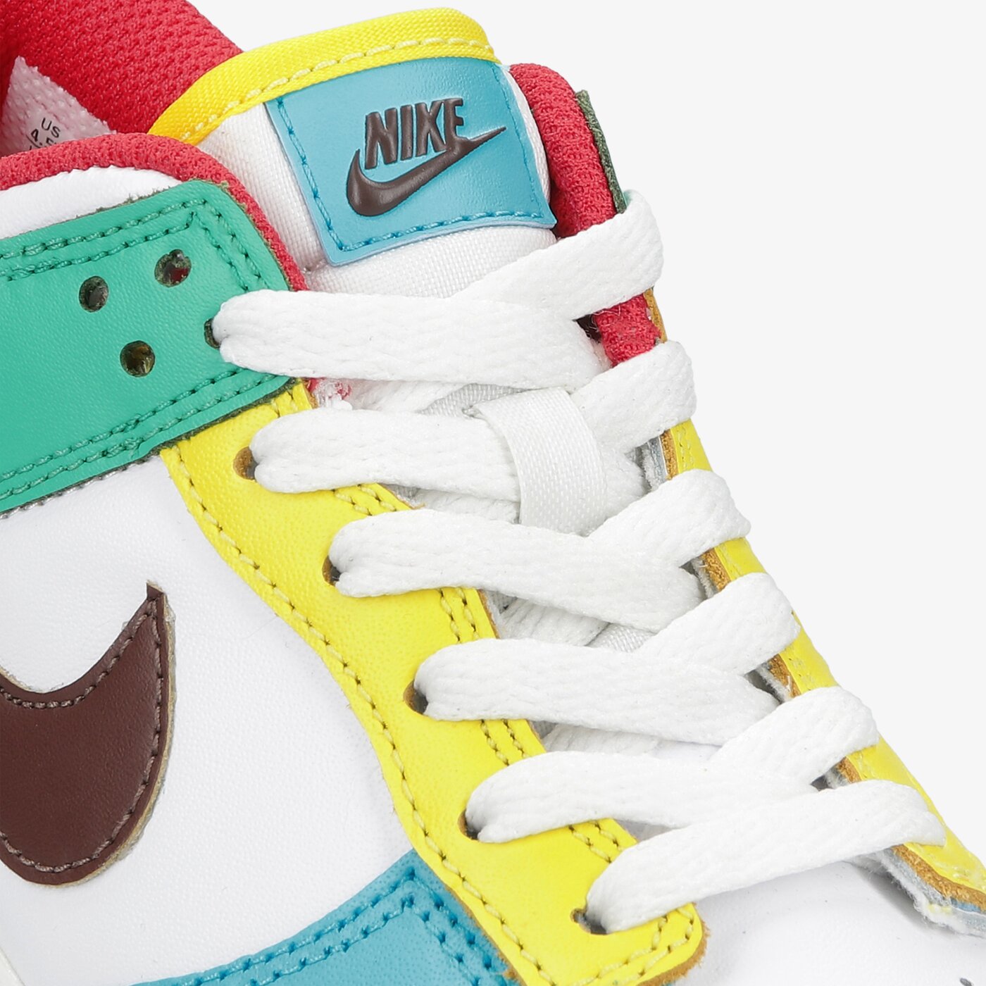 dunk low multicolor