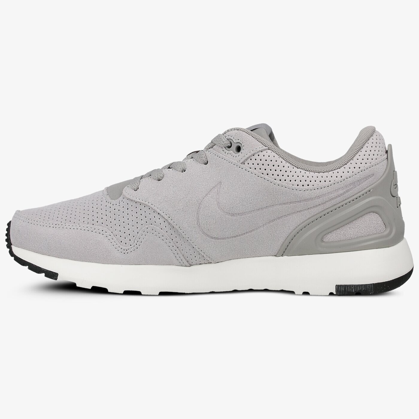 nike men navy air vibenna sneakers