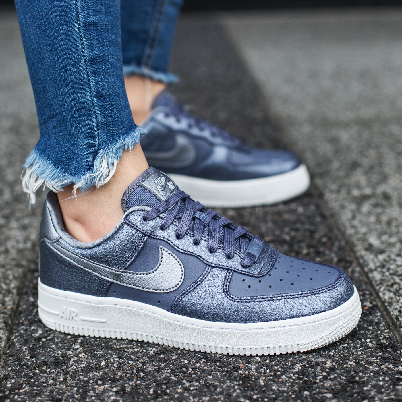 NIKE W AIR FORCE 1 '07 PRM 896185005 | kolor NIEBIESKI | Damskie