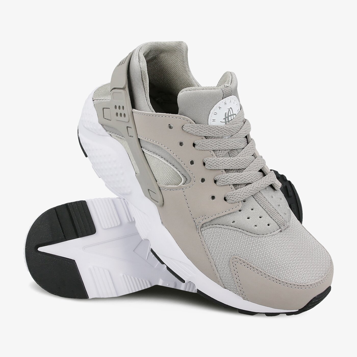do nike huaraches run small
