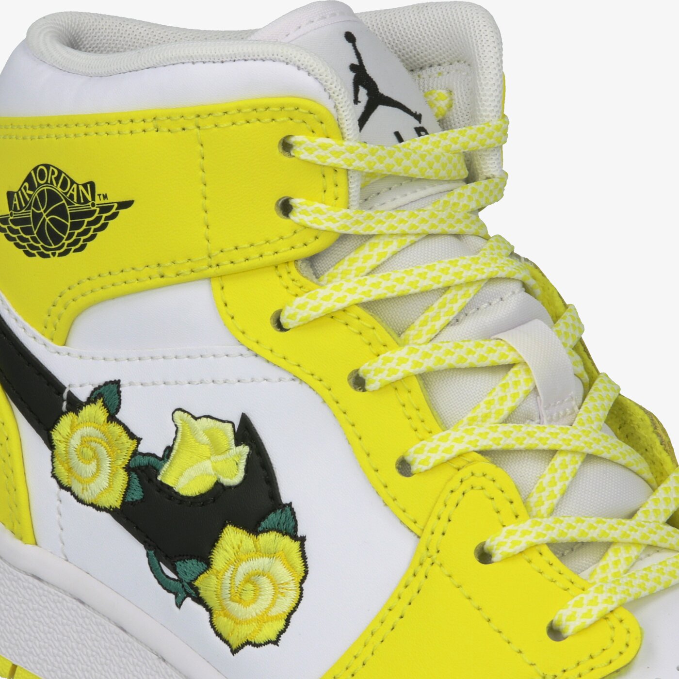 air jordan 1 mid se sizeer