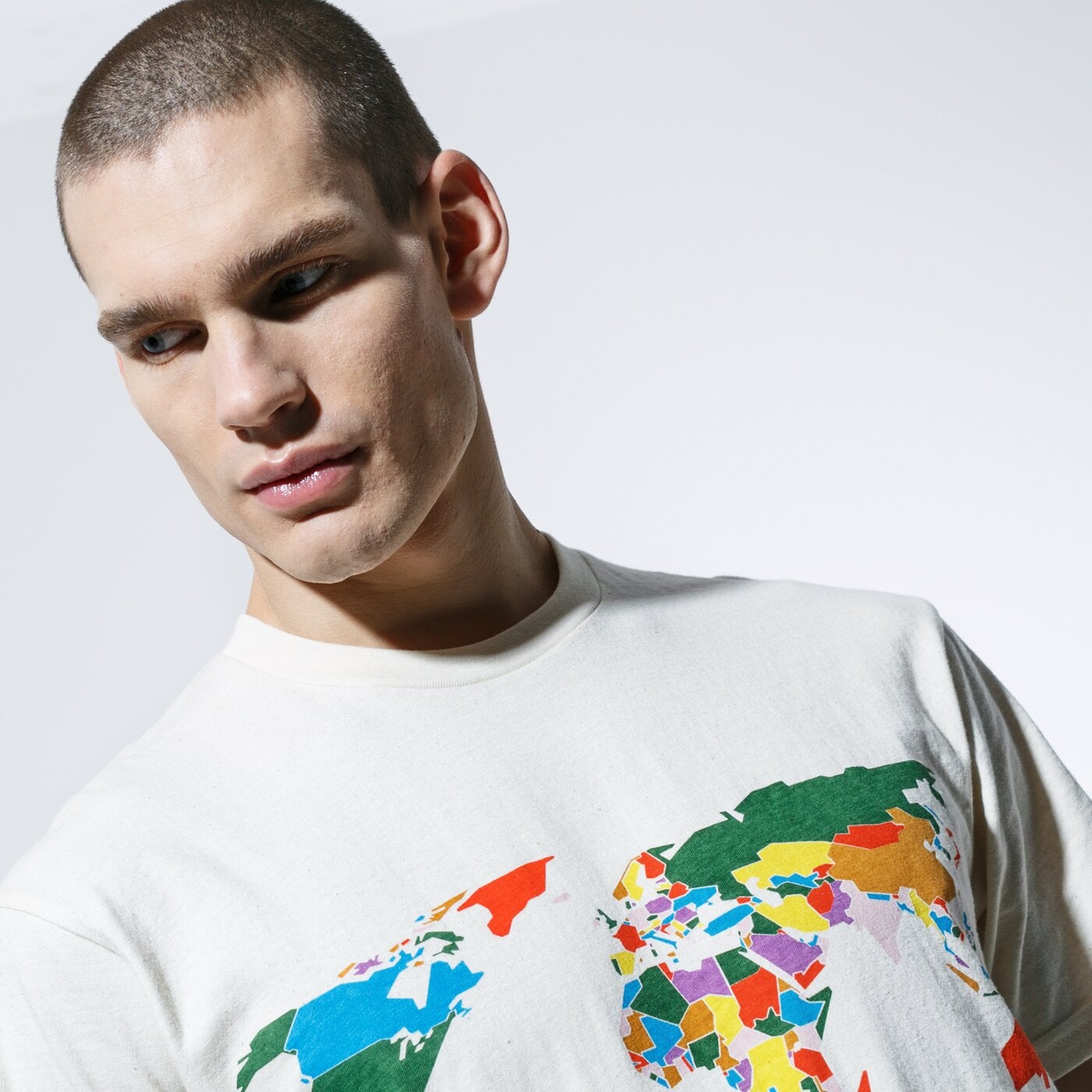 vans multicolor t shirt