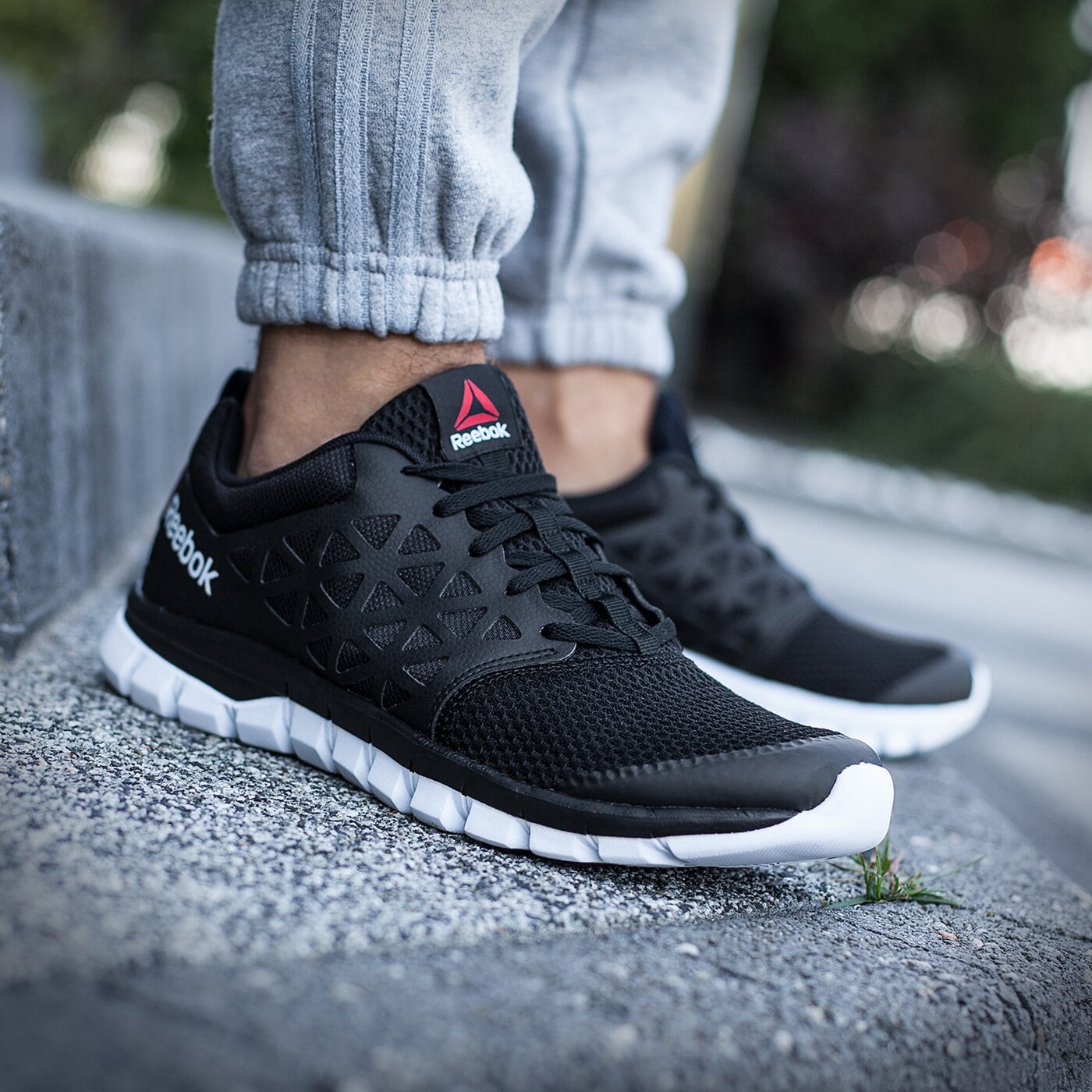 REEBOK SUBLITE XT CUSHION 2.0 AR2830 | kolor CZARNY | Męskie REEBOK SUBLITE XT CUSHION 2.0 (AR2830) Męskie | cena 49,99