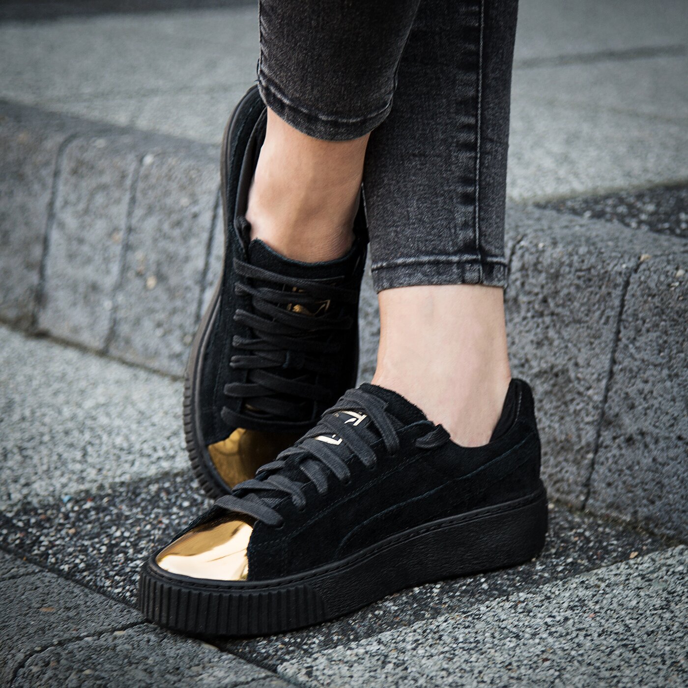 reebok classic harman run women's