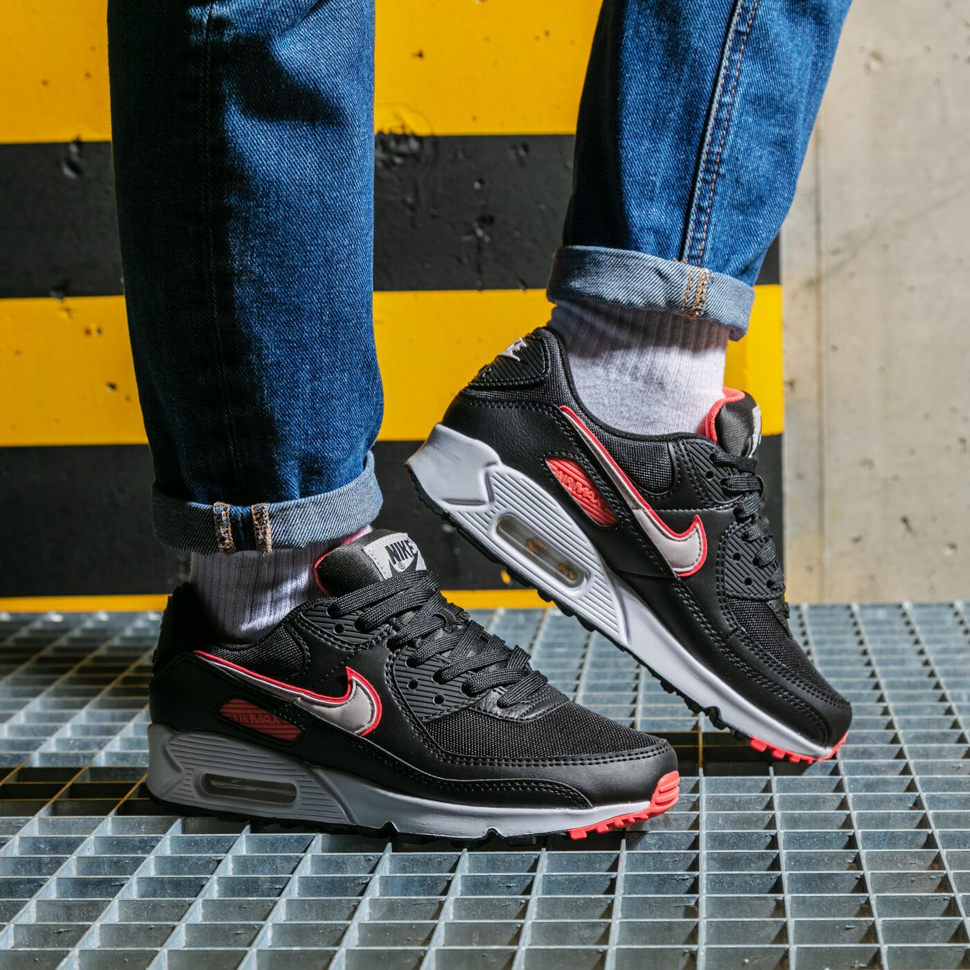 NIKE W AIR MAX 90 DA8726-001 | kolor czarny | Damskie Sneakersy | Buty w Sklep Sizeer