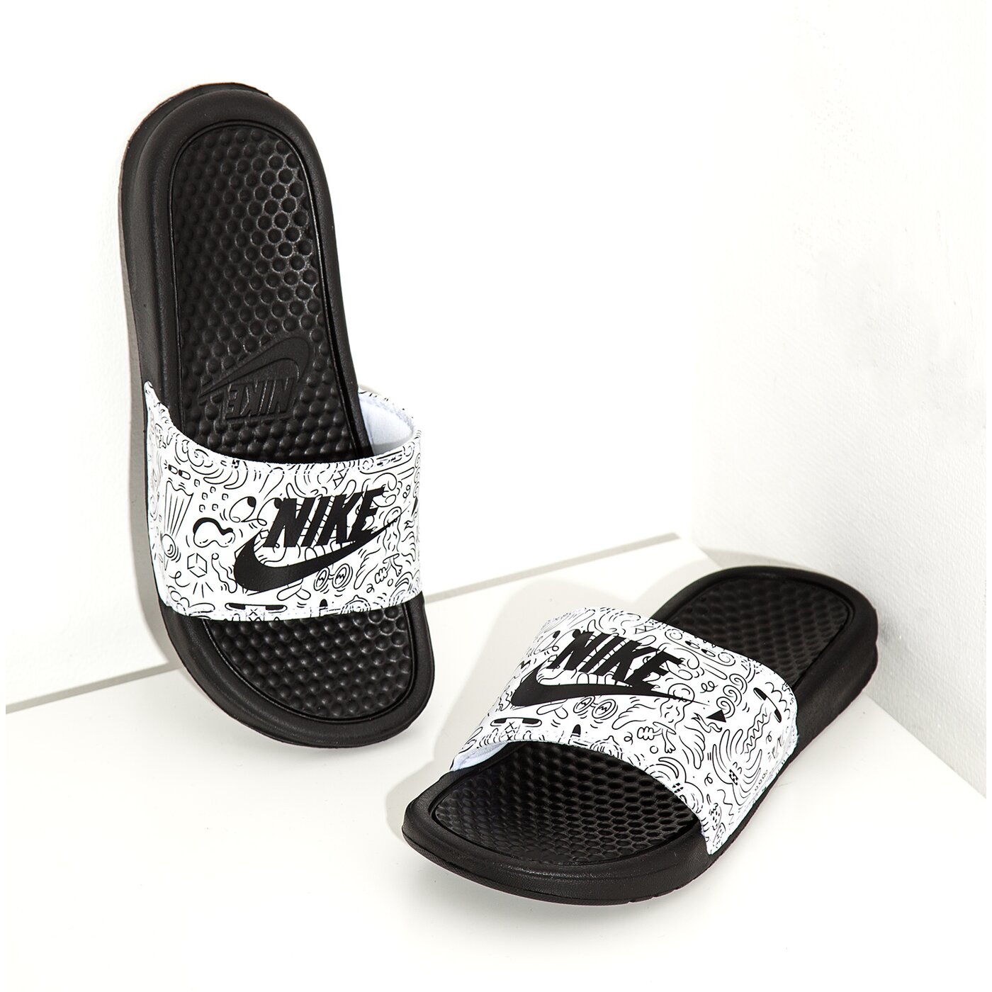 nike benassi 38