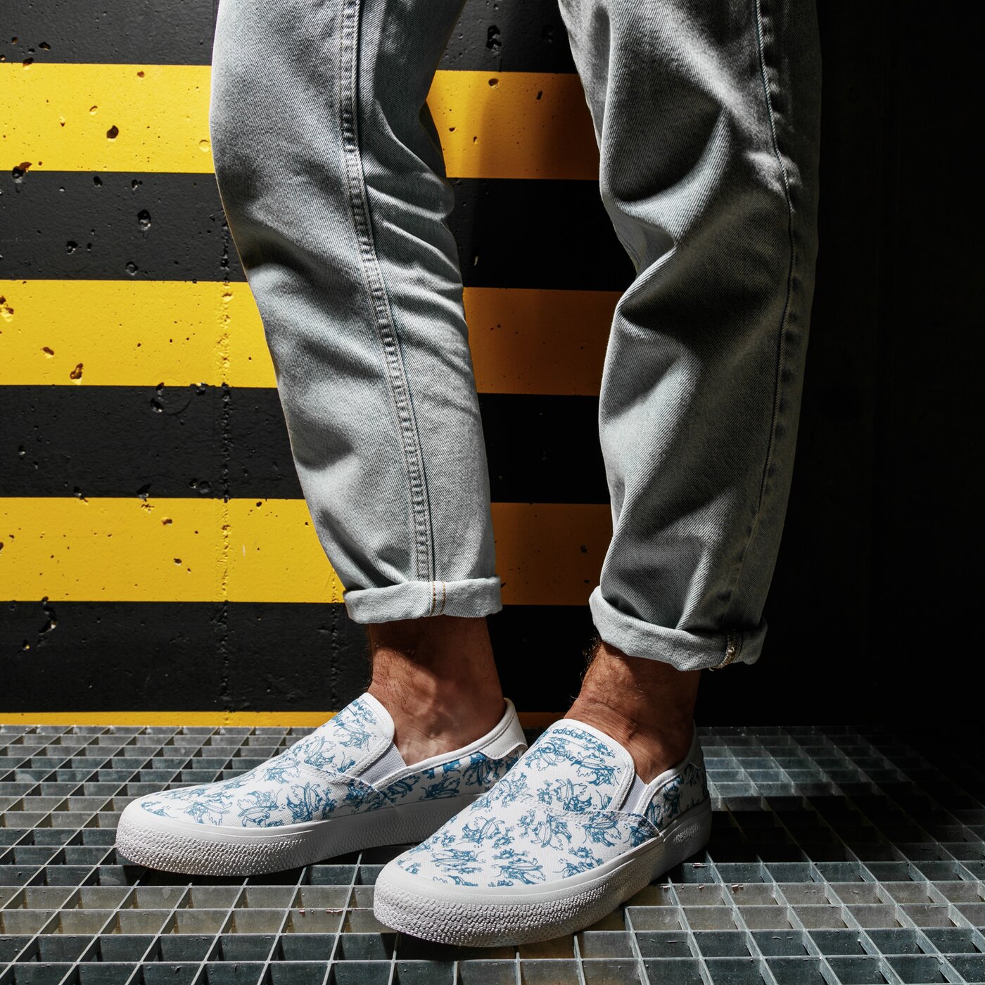 ADIDAS 3MC SLIP X DISNEY SPORT GOOFY FV9888 | kolor BIAÅY | MÄskie Sneakersy | Buty w Sklep Sizeer
