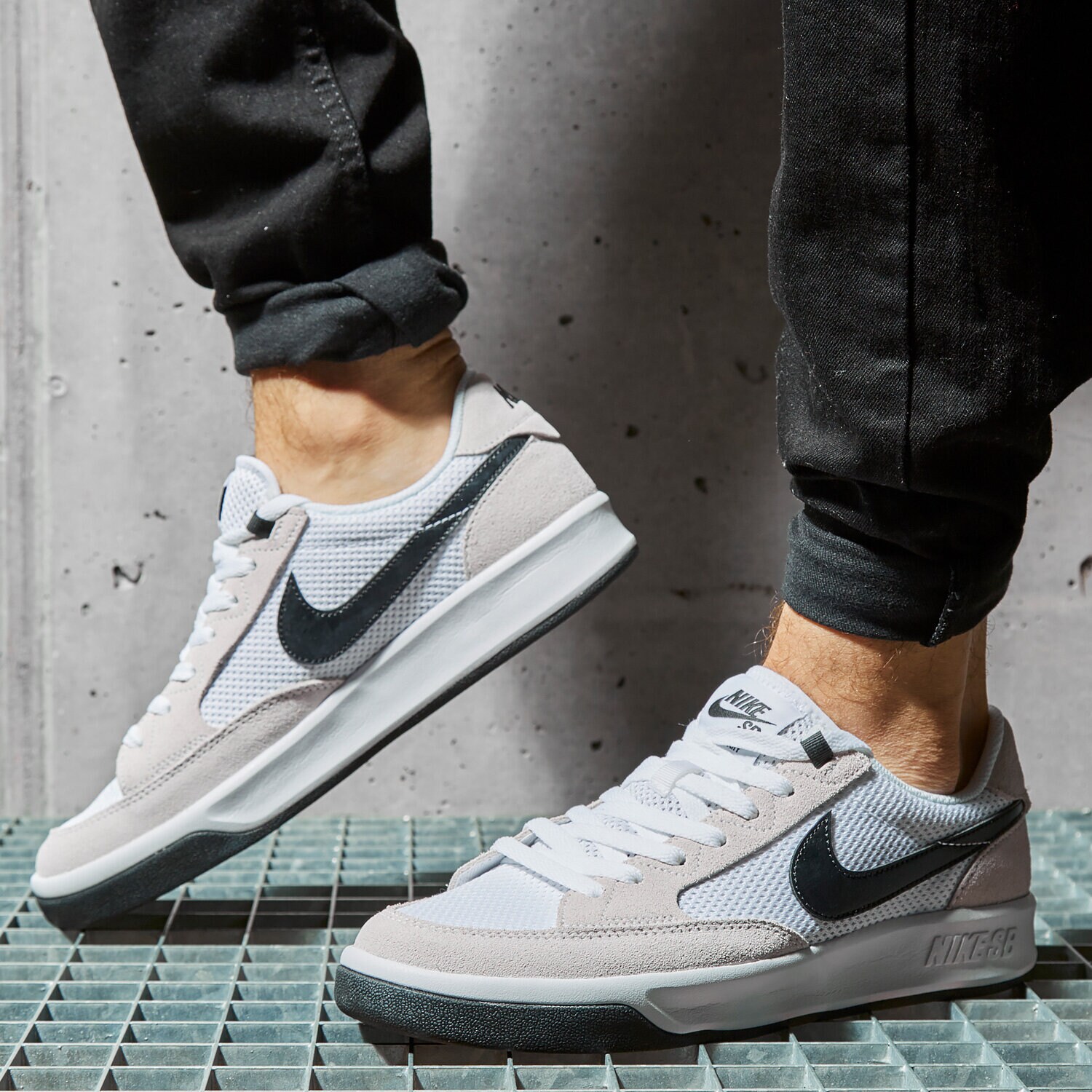 nike sb adversary sizeer