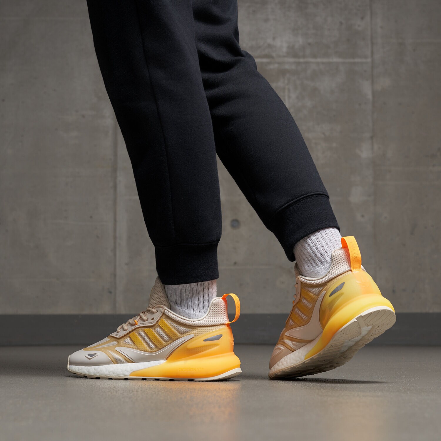 ADIDAS ZX 2K BOOST 2.0 W GZ7823 BEŻOWY | Damskie Sneakersy w