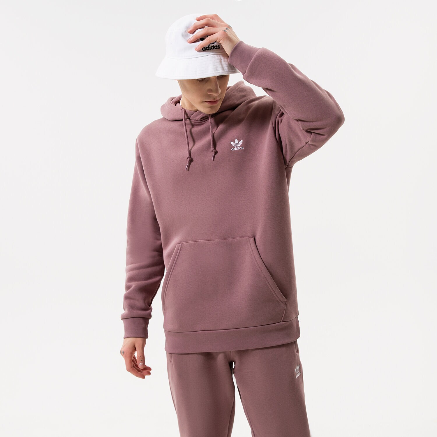 adidas hk0100