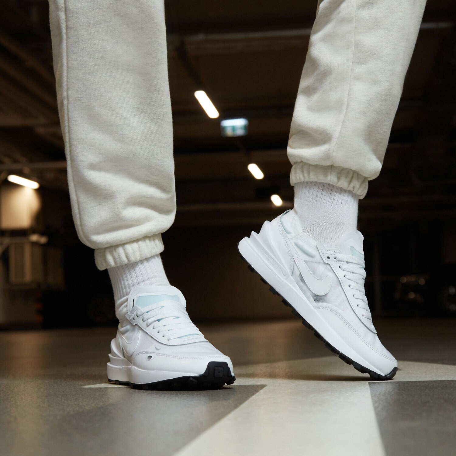 nike waffle one sizeer