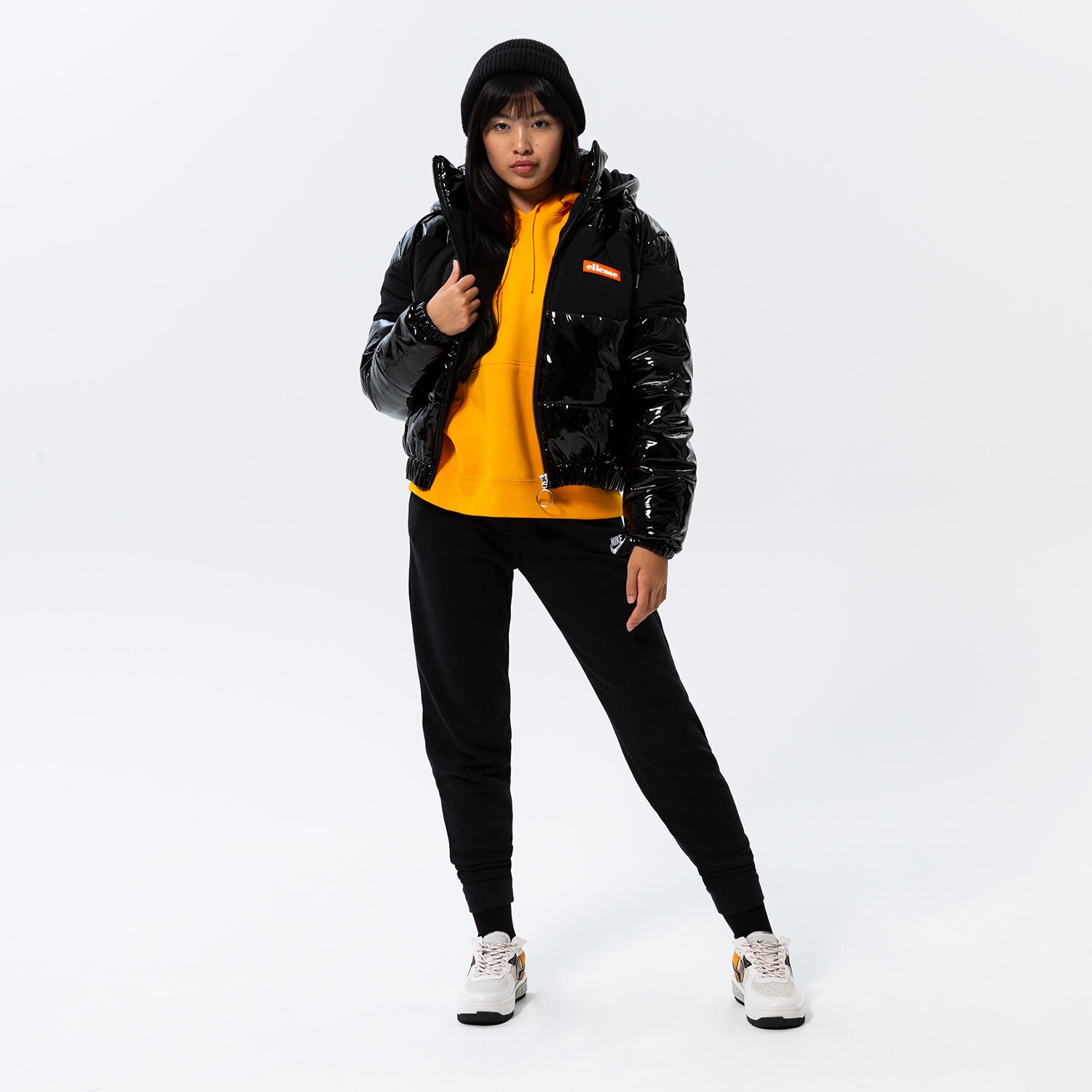 ellesse フーディージャケット 楽天市場】【中古】【古着】 ellesse ロゴ スウェット パーカー