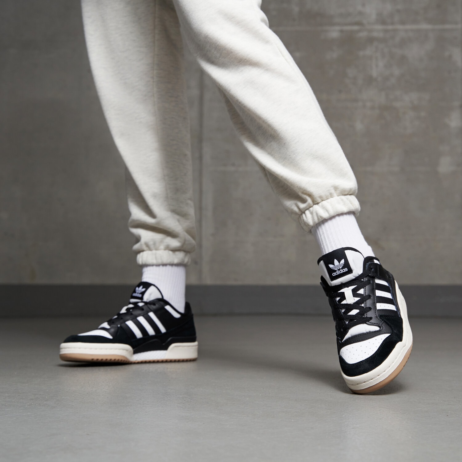 ADIDAS FORUM LOW CL J ID6862 CZARNY | Dziecięce Sneakersy w ADIDAS FORUM LOW CL J ID6862 CZARNY | Dziecięce Sneakersy w